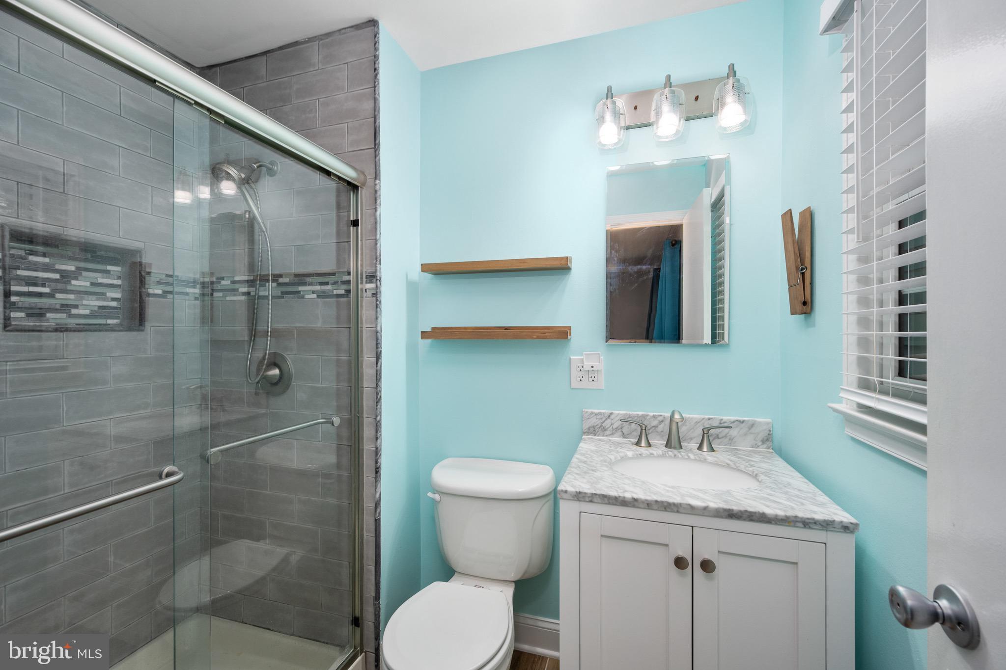 MIDDLERIDGE - Residential Lease