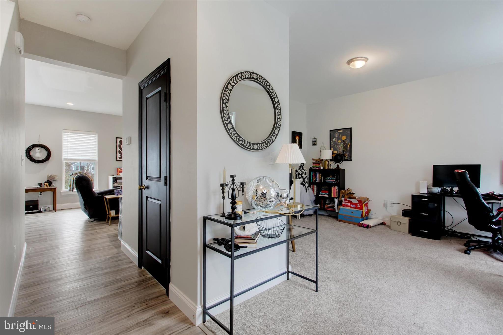 HAMPTON HEIGHTS - Residential