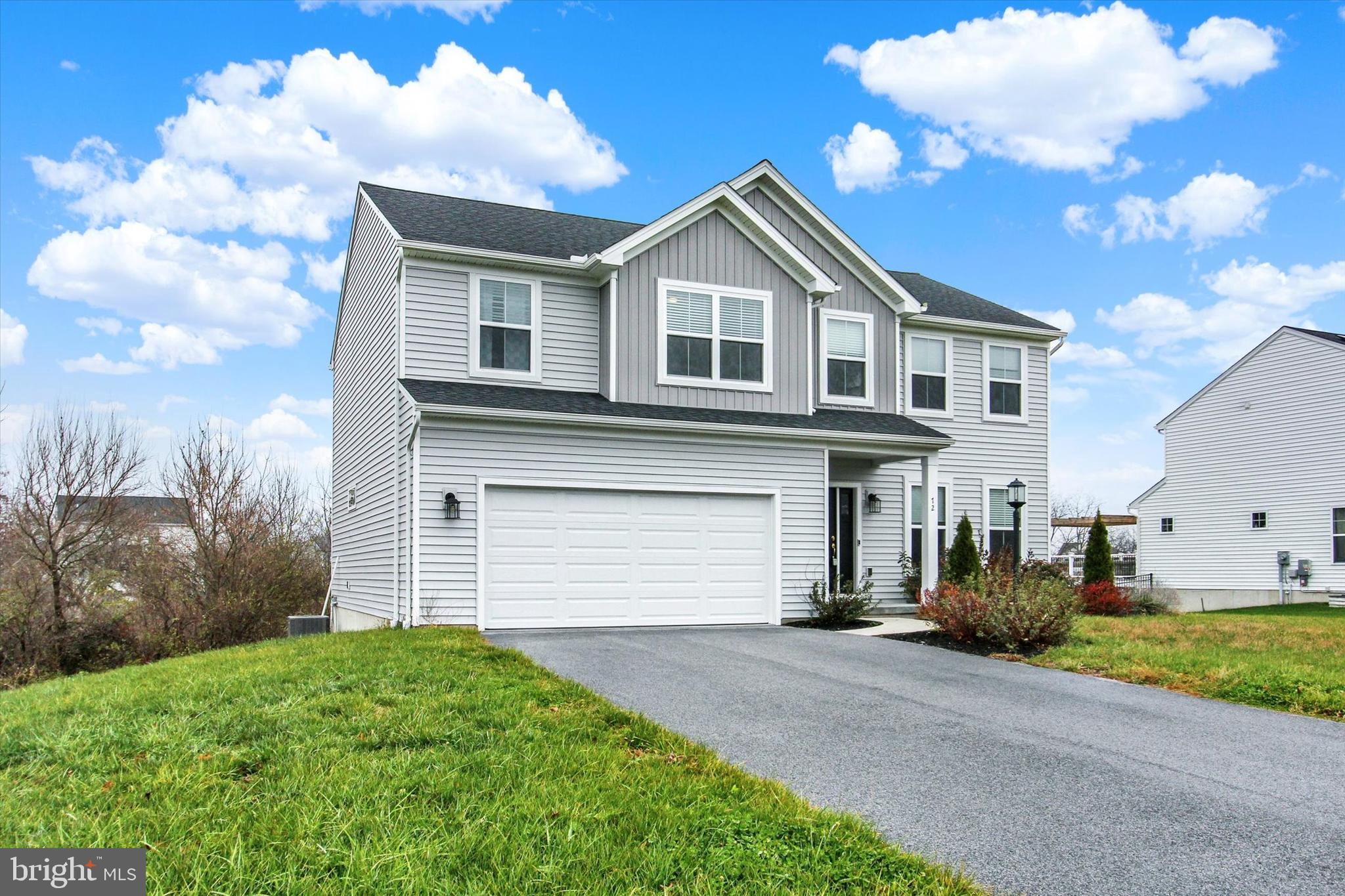 HAMPTON HEIGHTS - Residential