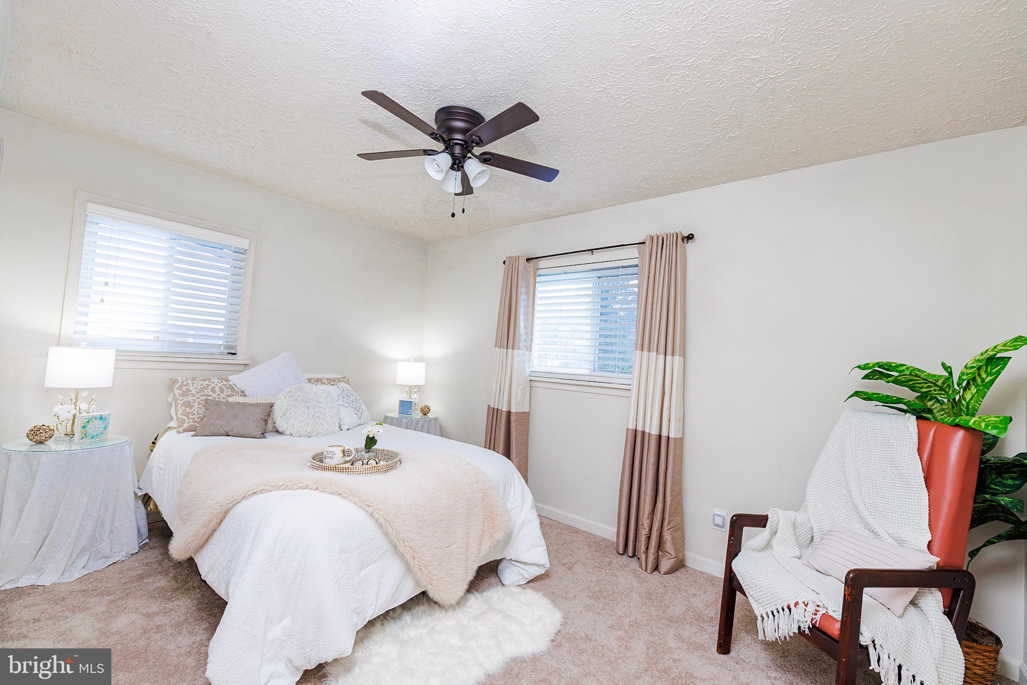 LANGLEY PARK - Residential