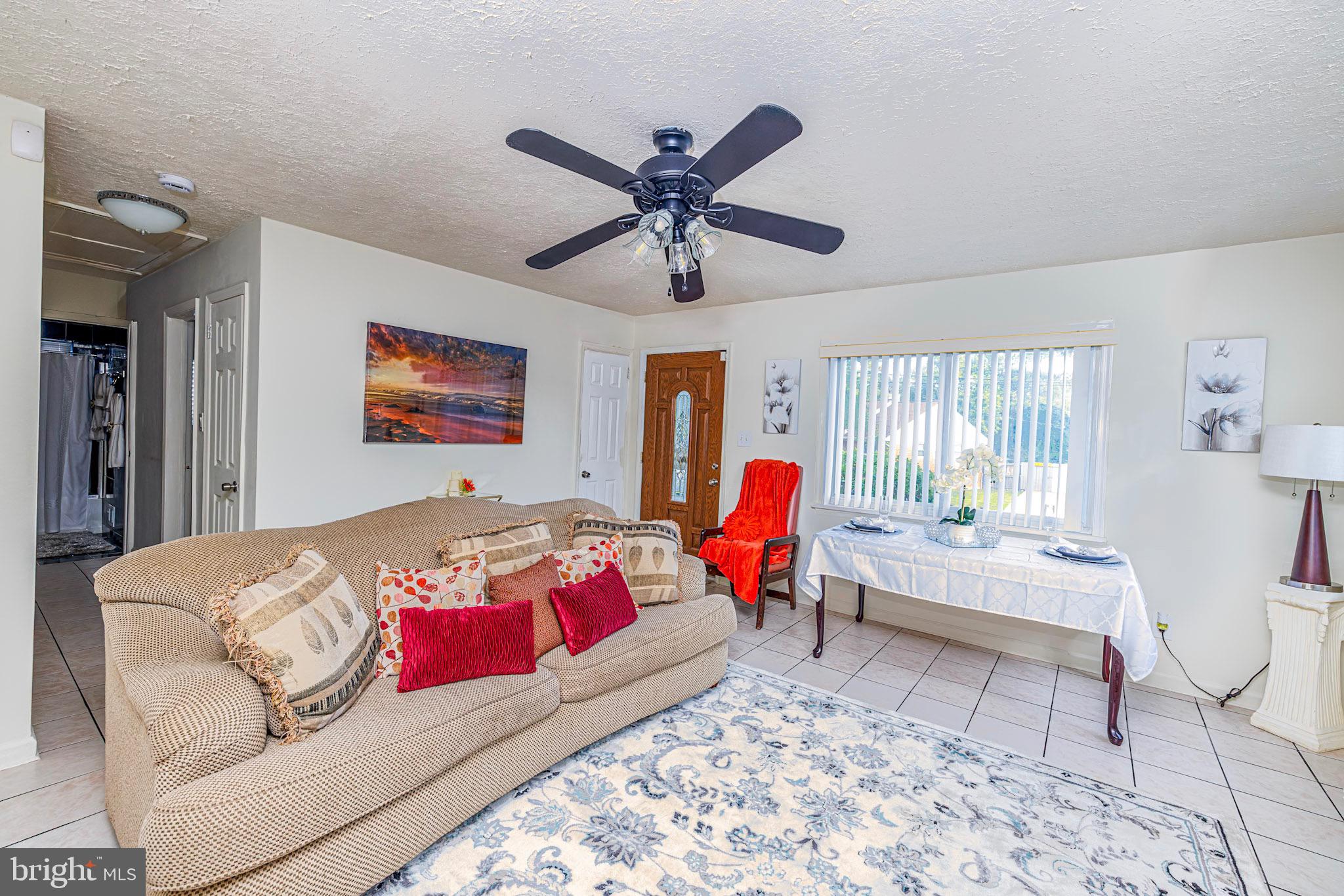 LANGLEY PARK - Residential