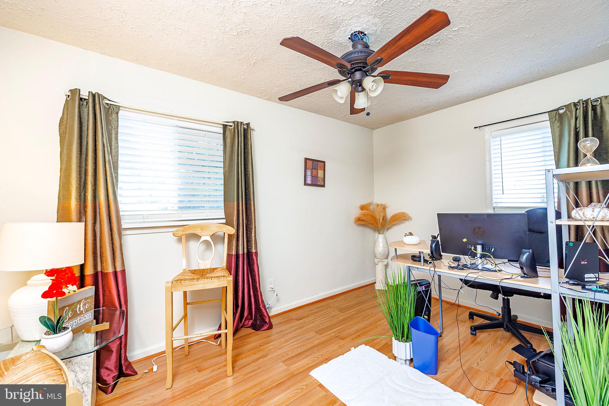 LANGLEY PARK - Residential