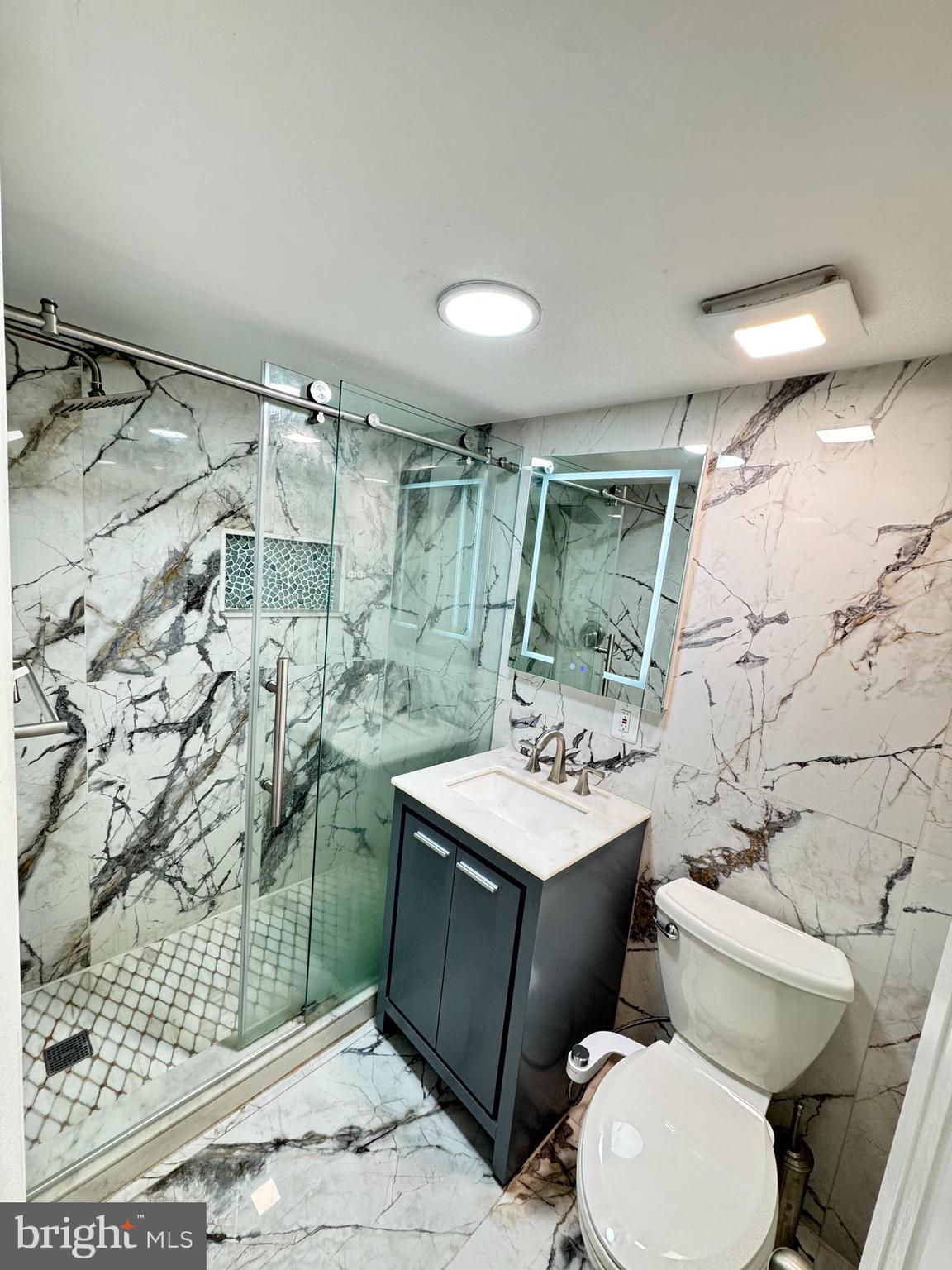 OCCOQUAN RIDGE CONDO - Residential Lease