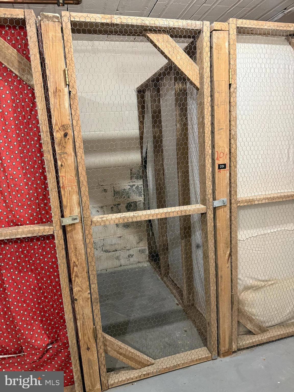 OCCOQUAN RIDGE CONDO - Residential Lease