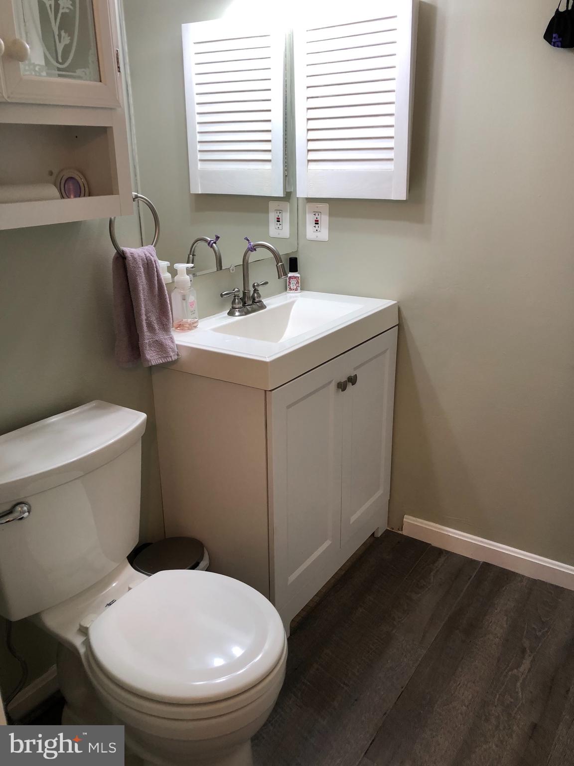 BURKE CENTRE STATION COMMONS - Residential