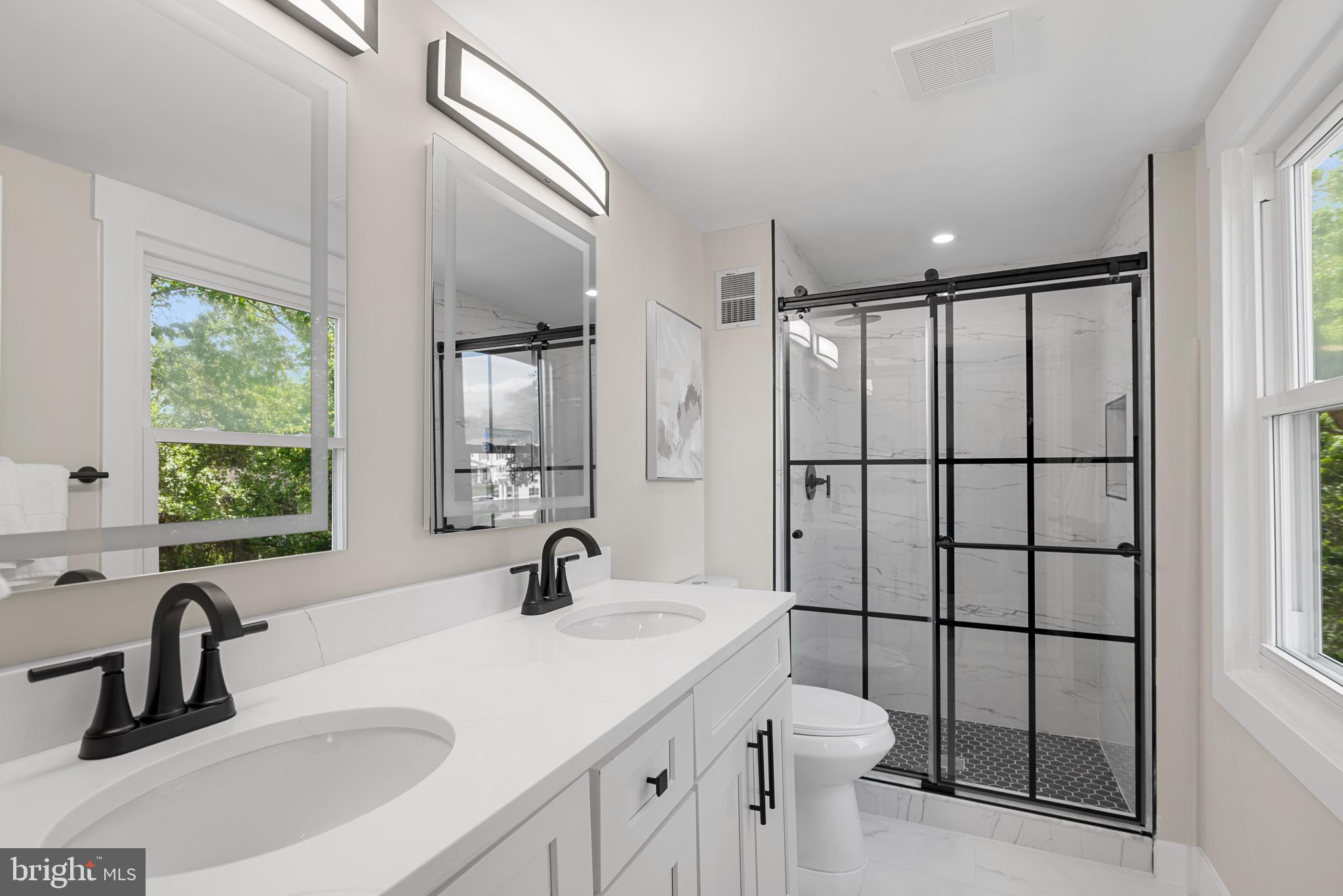 BONNIEMILL ACRES - Residential