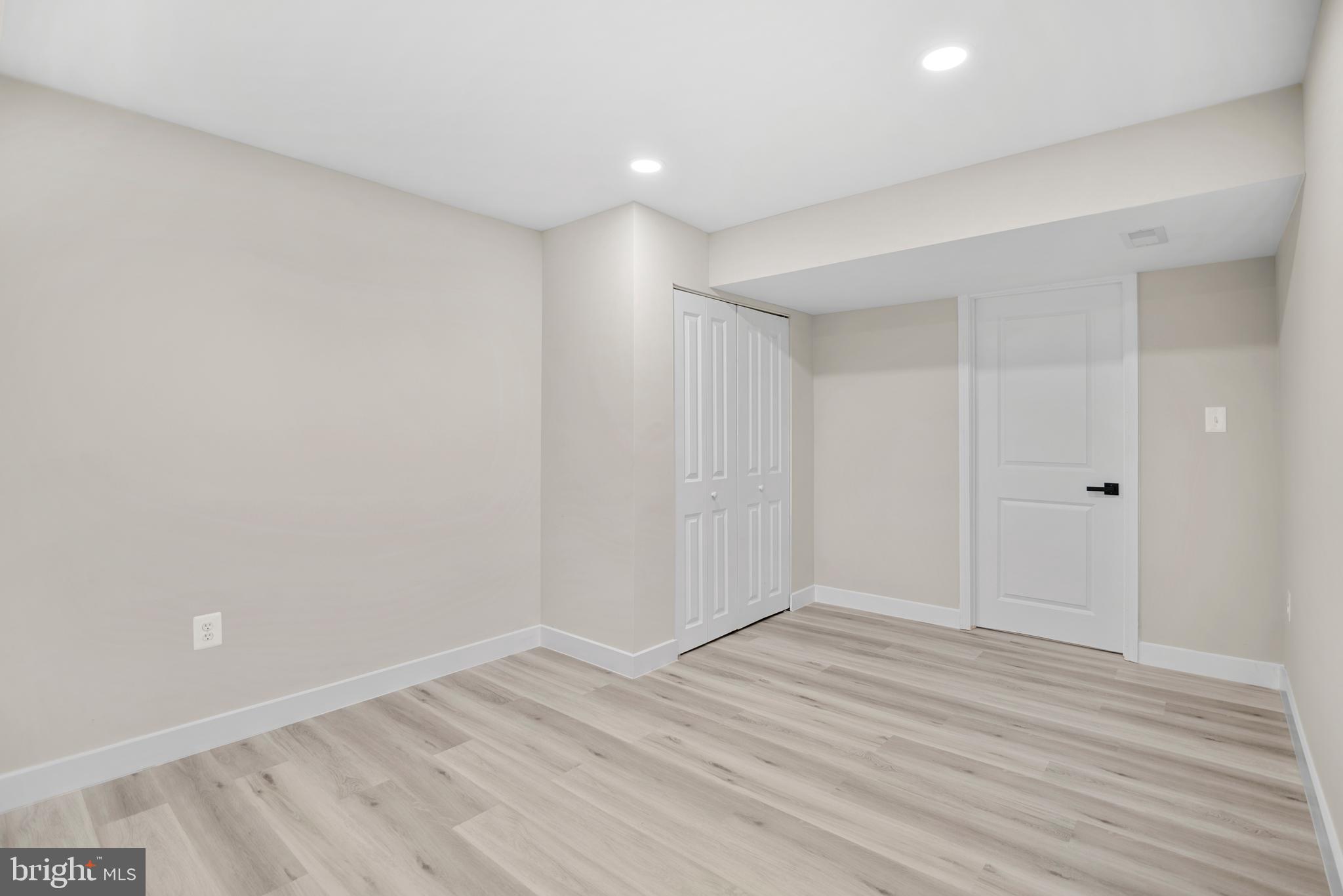 BONNIEMILL ACRES - Residential