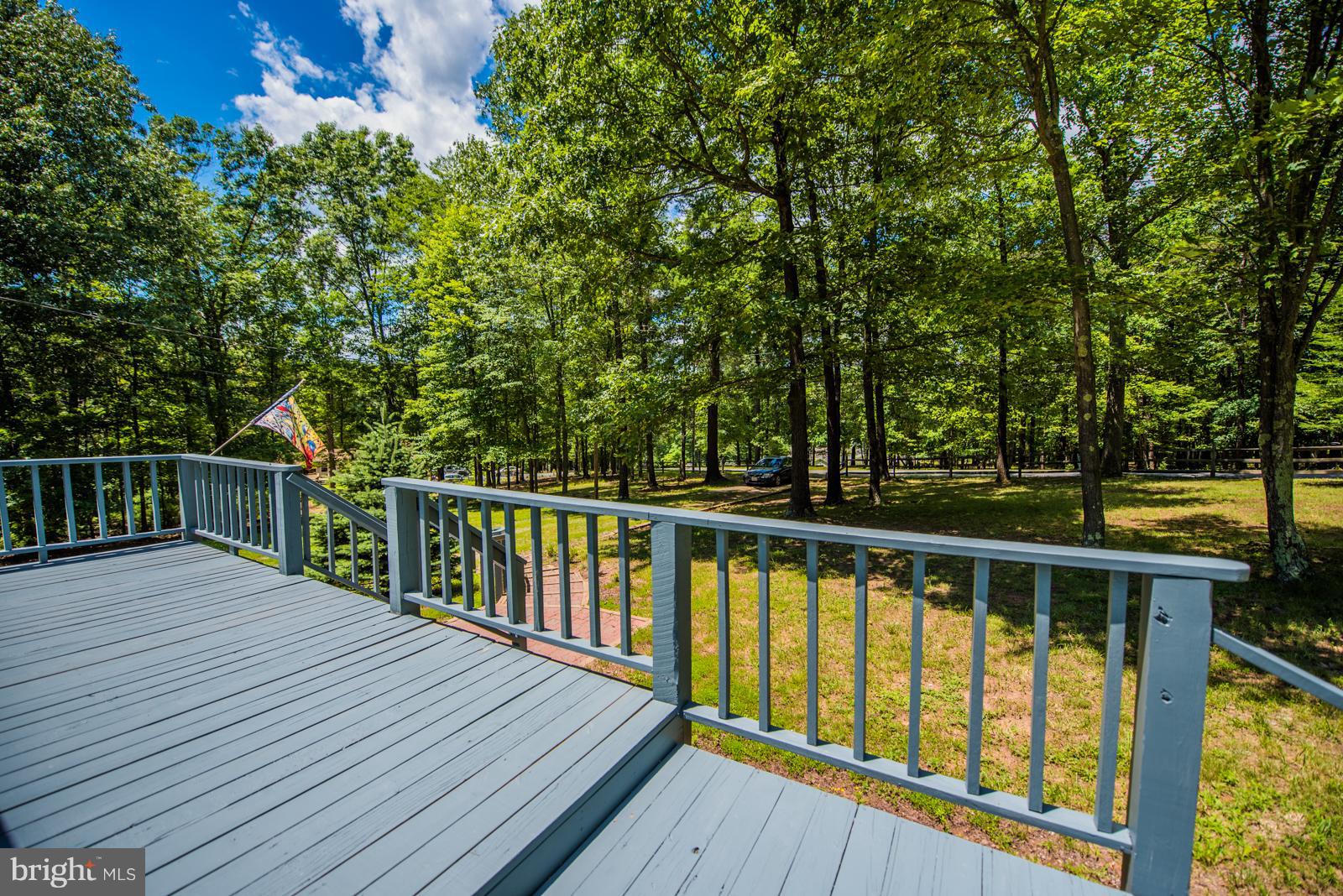 TALL PINES - Residential