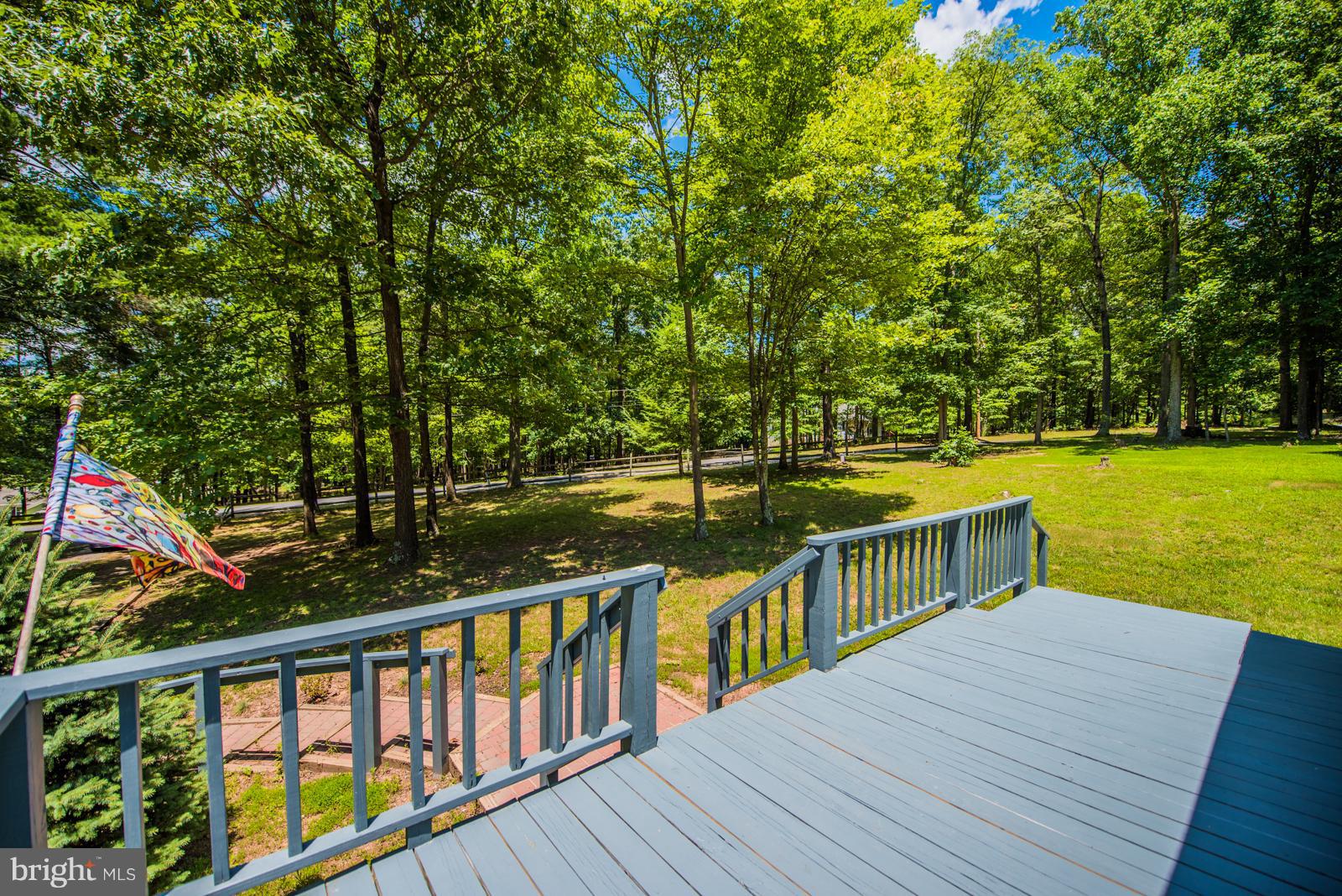 TALL PINES - Residential