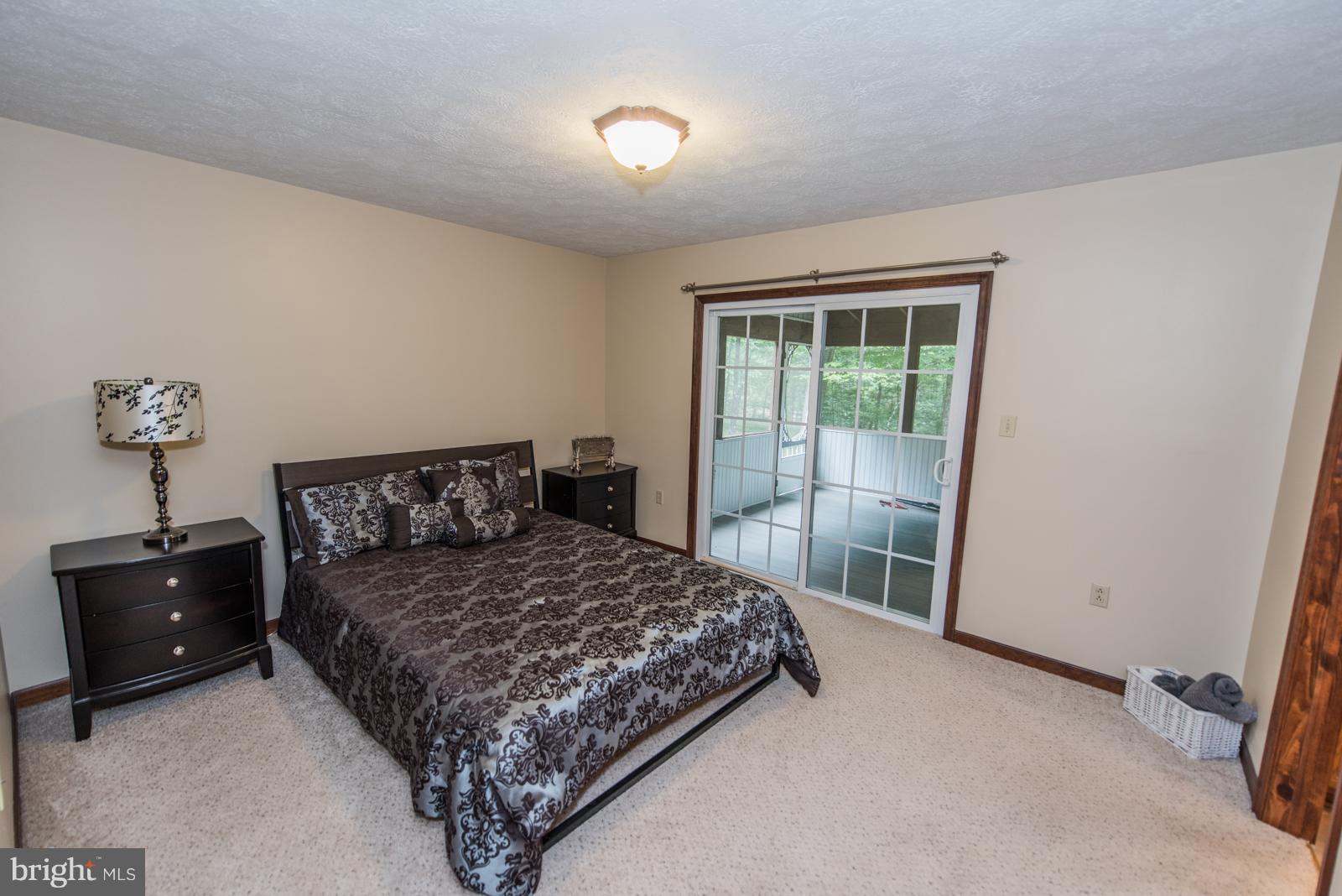 TALL PINES - Residential