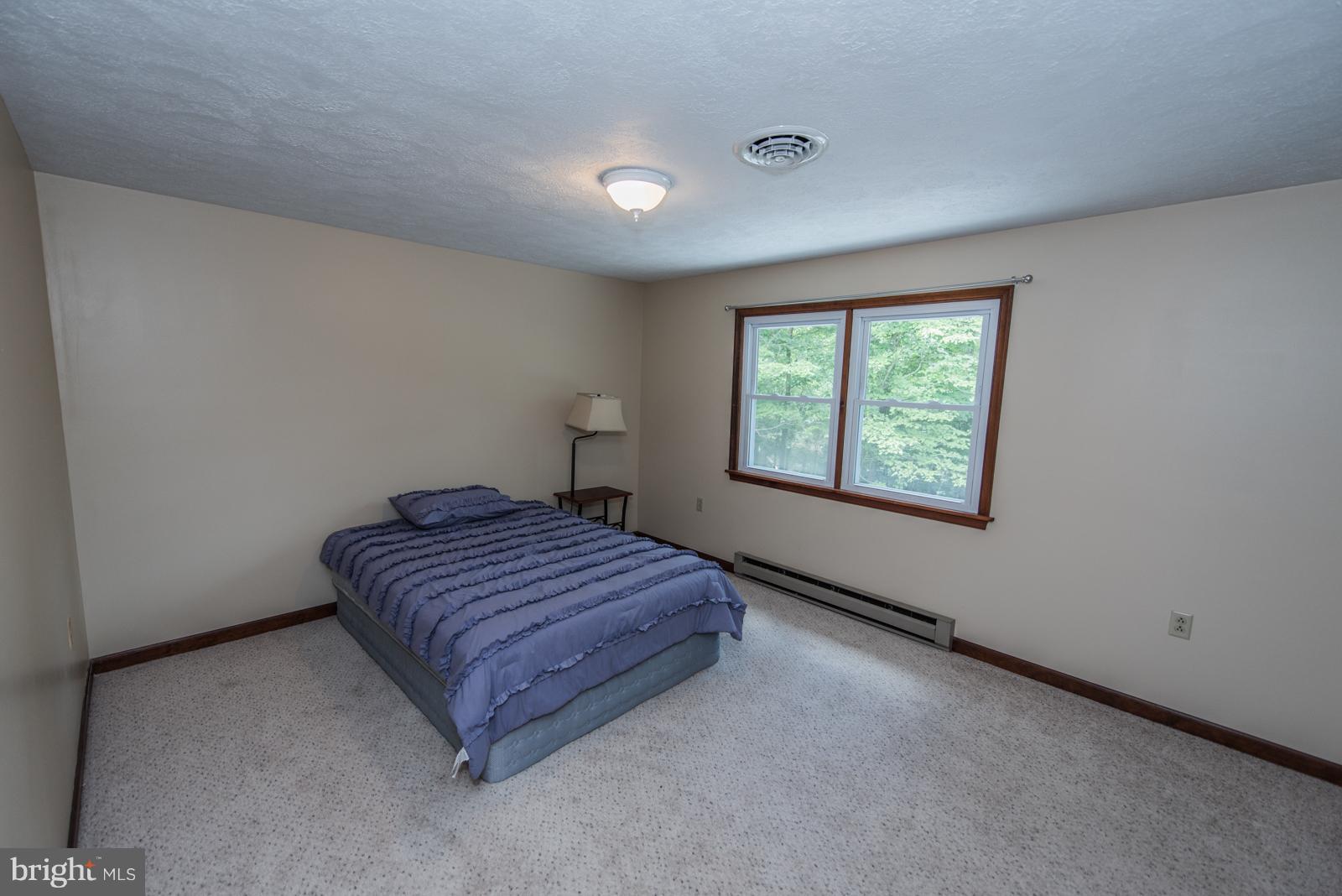 TALL PINES - Residential