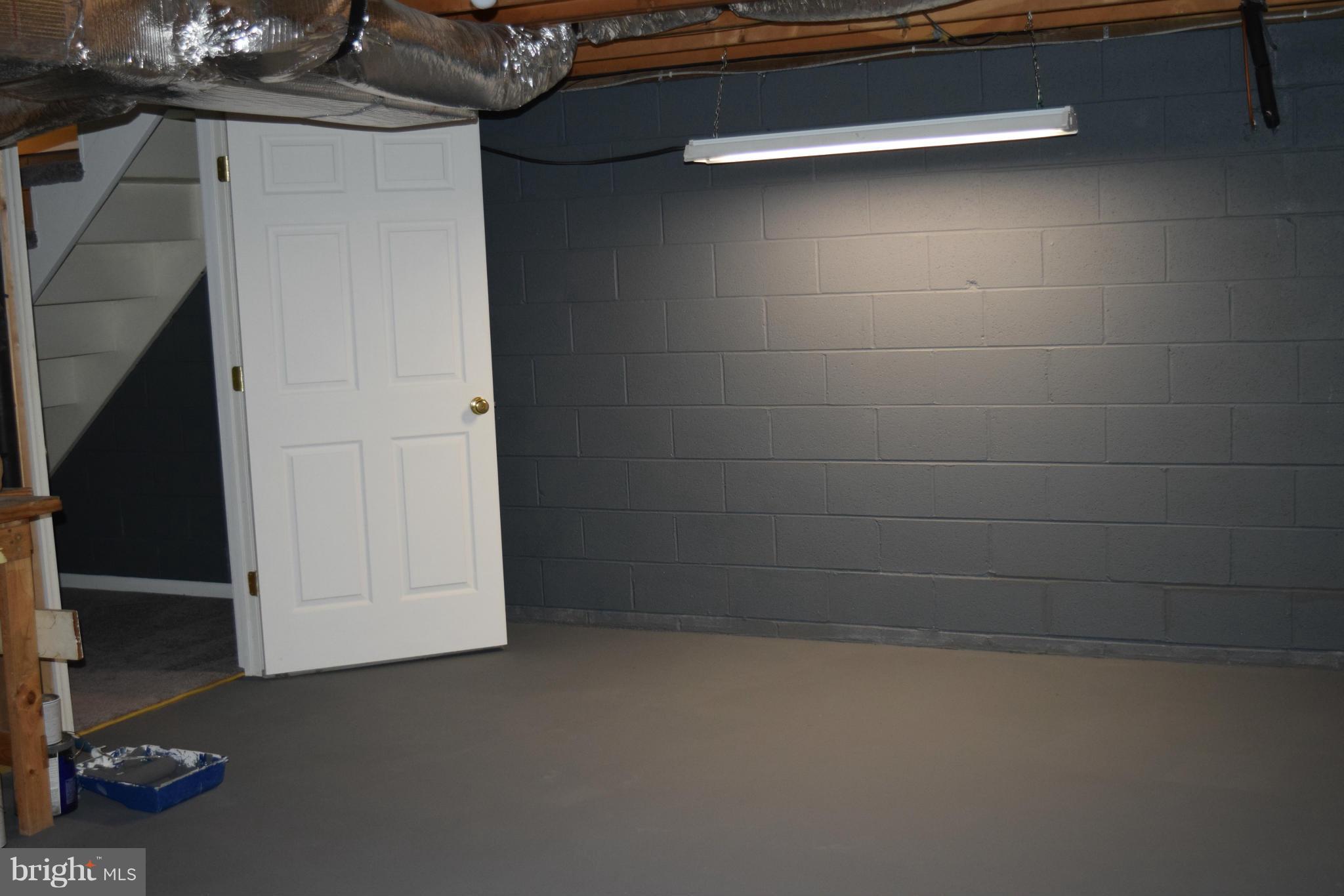 TALL PINES - Residential