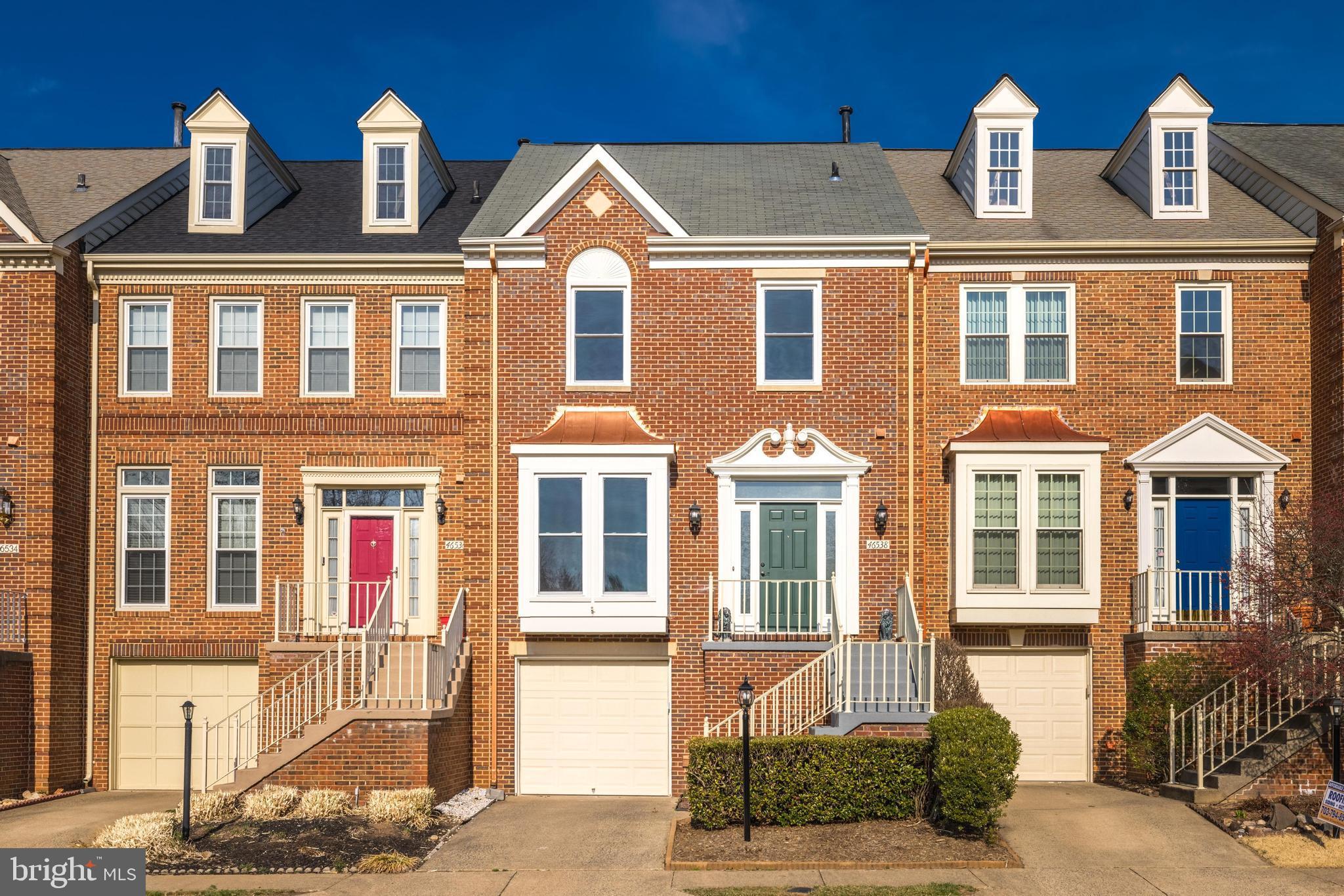 POTOMAC LAKES - Residential Lease