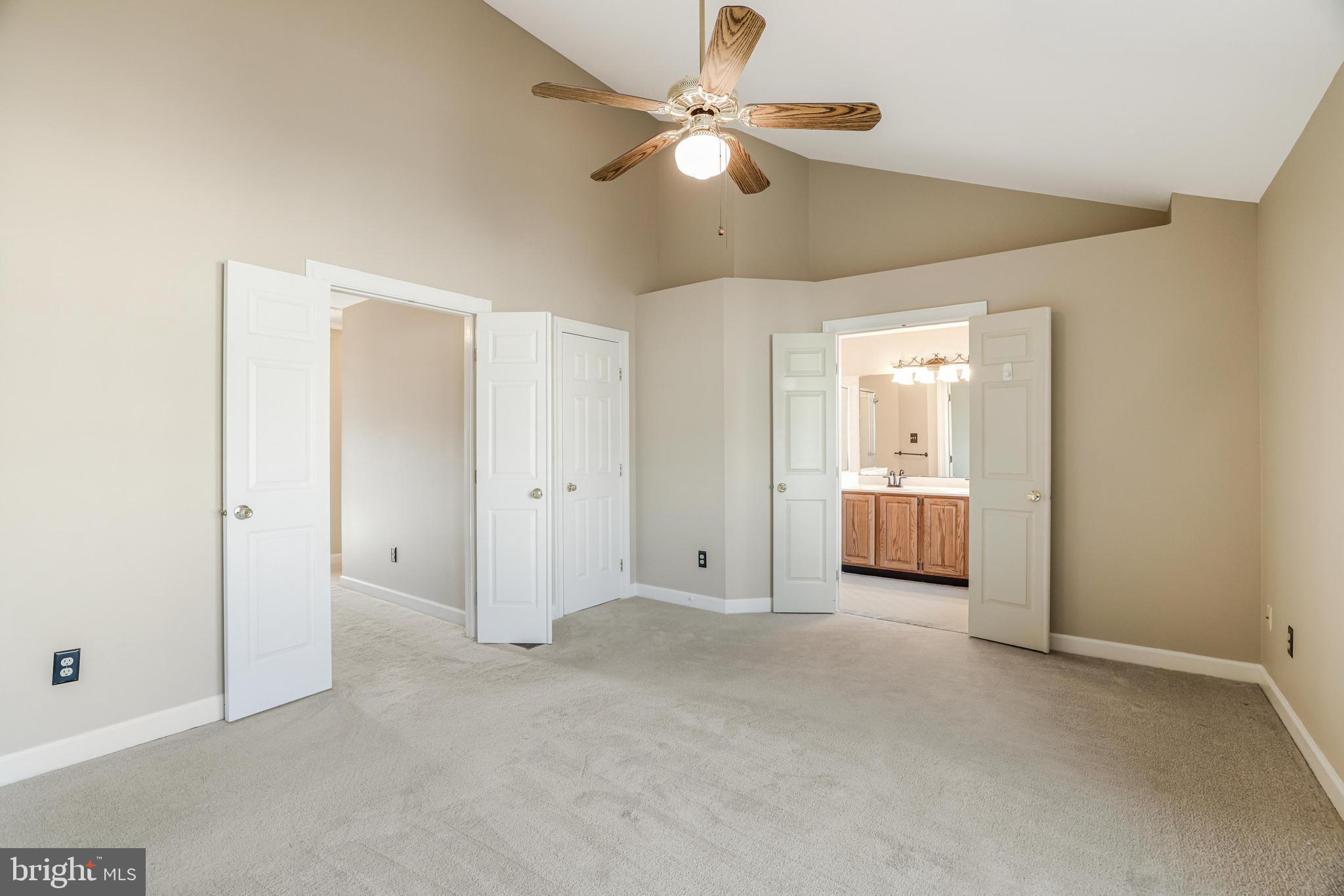 POTOMAC LAKES - Residential Lease