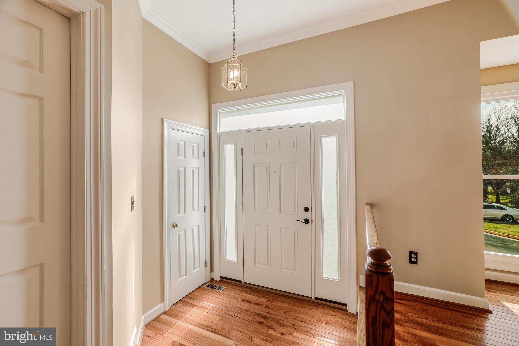 POTOMAC LAKES - Residential Lease