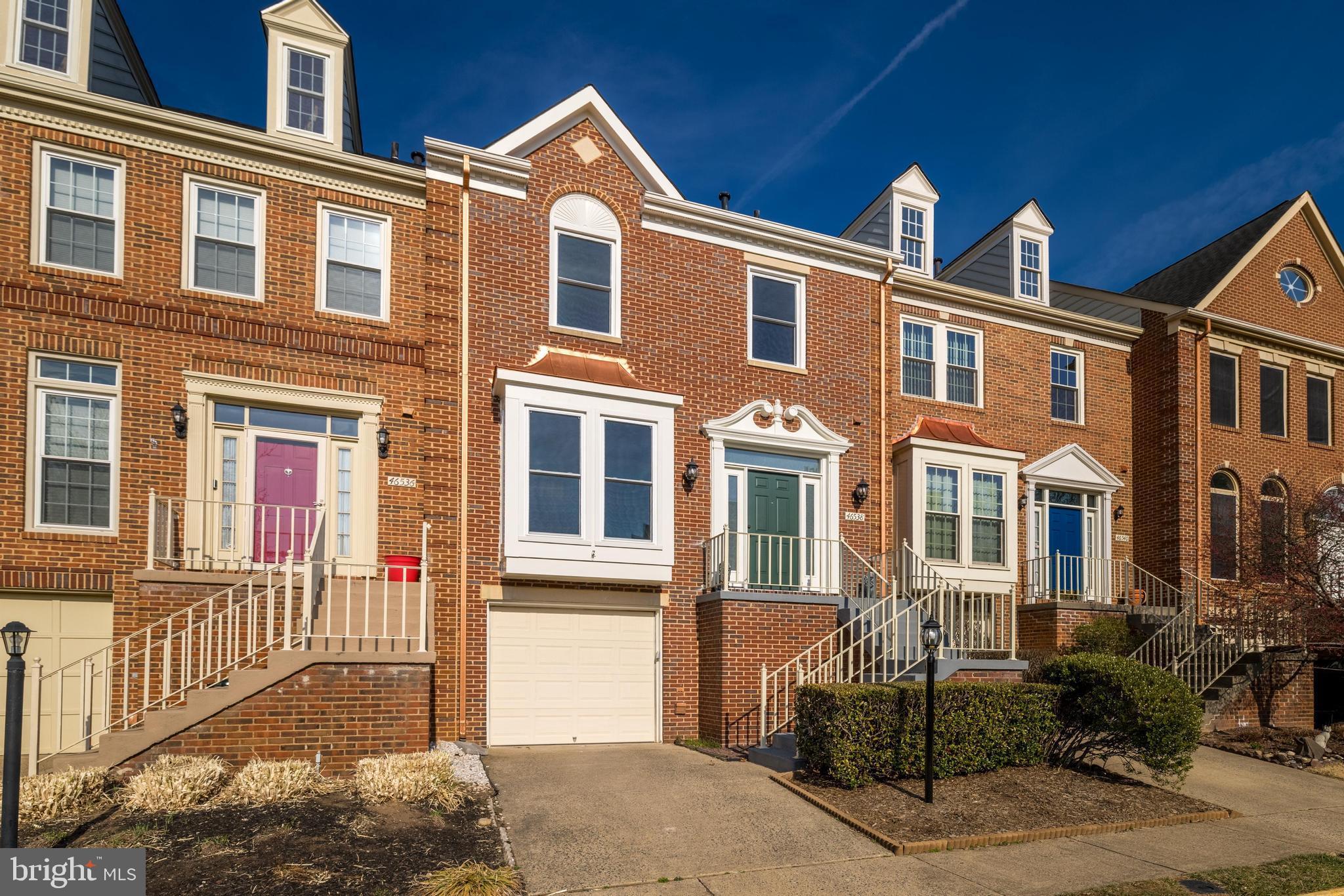 POTOMAC LAKES - Residential Lease