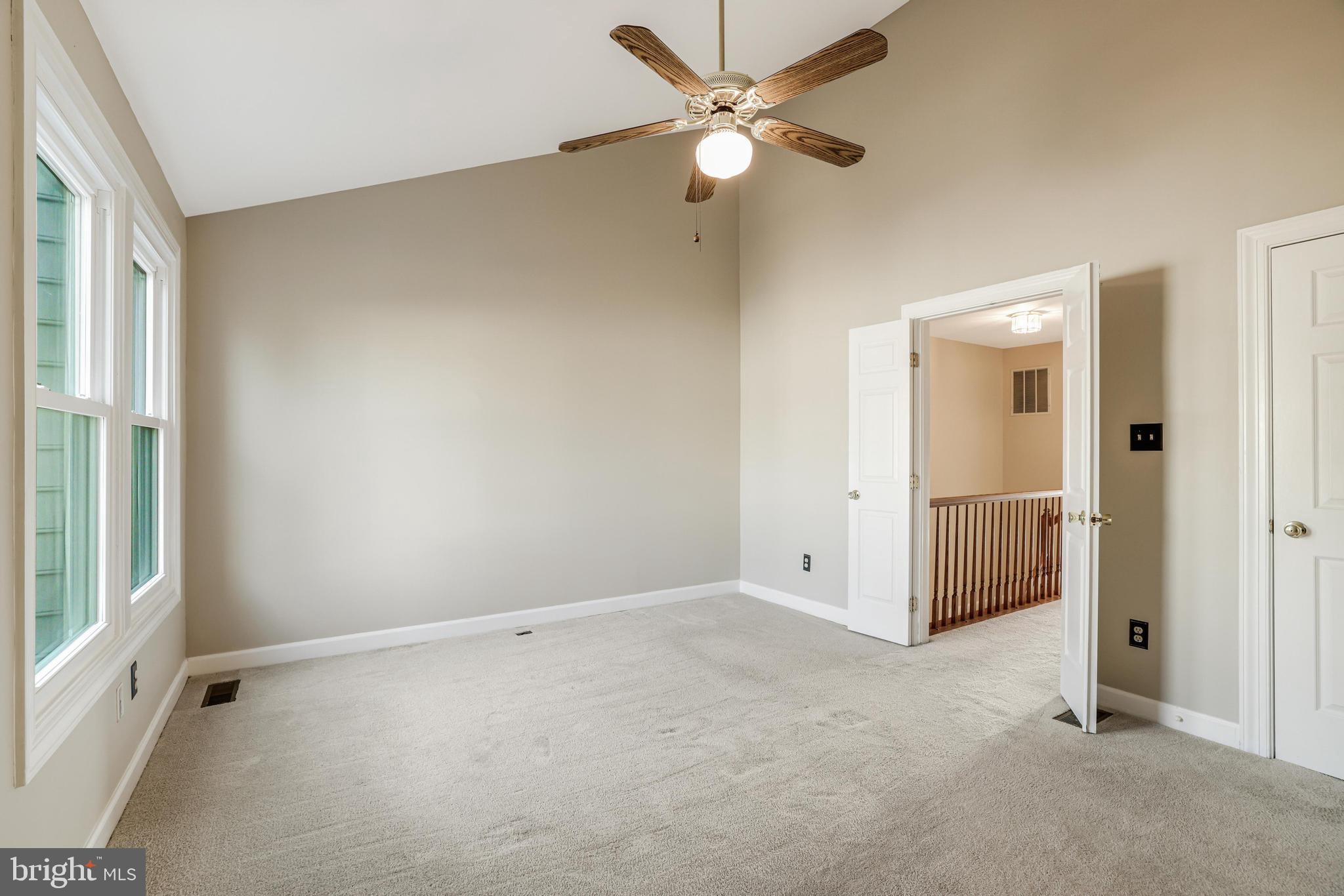 POTOMAC LAKES - Residential Lease