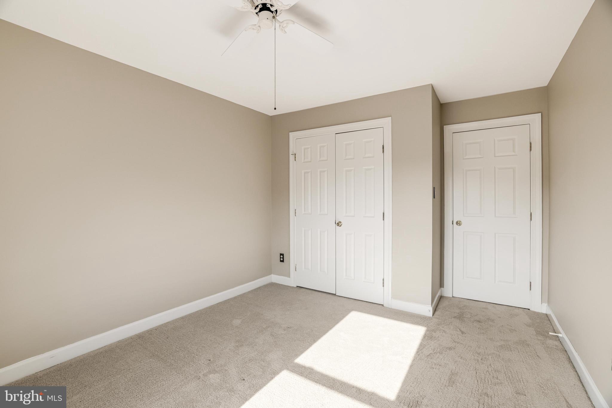 POTOMAC LAKES - Residential Lease