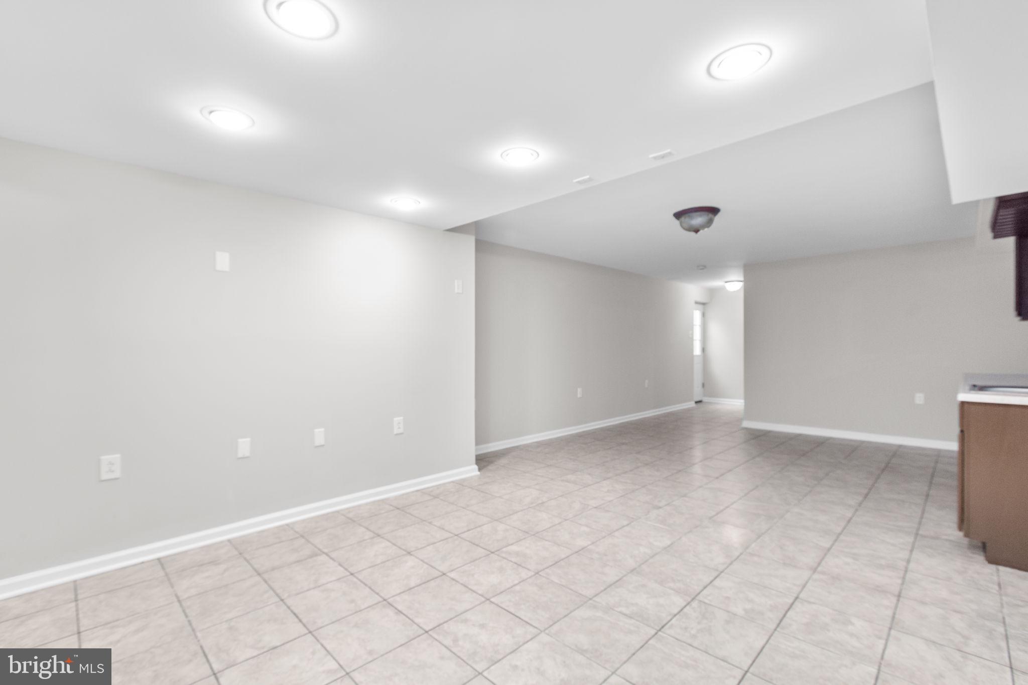 PELHAM'S CROSSING - Residential