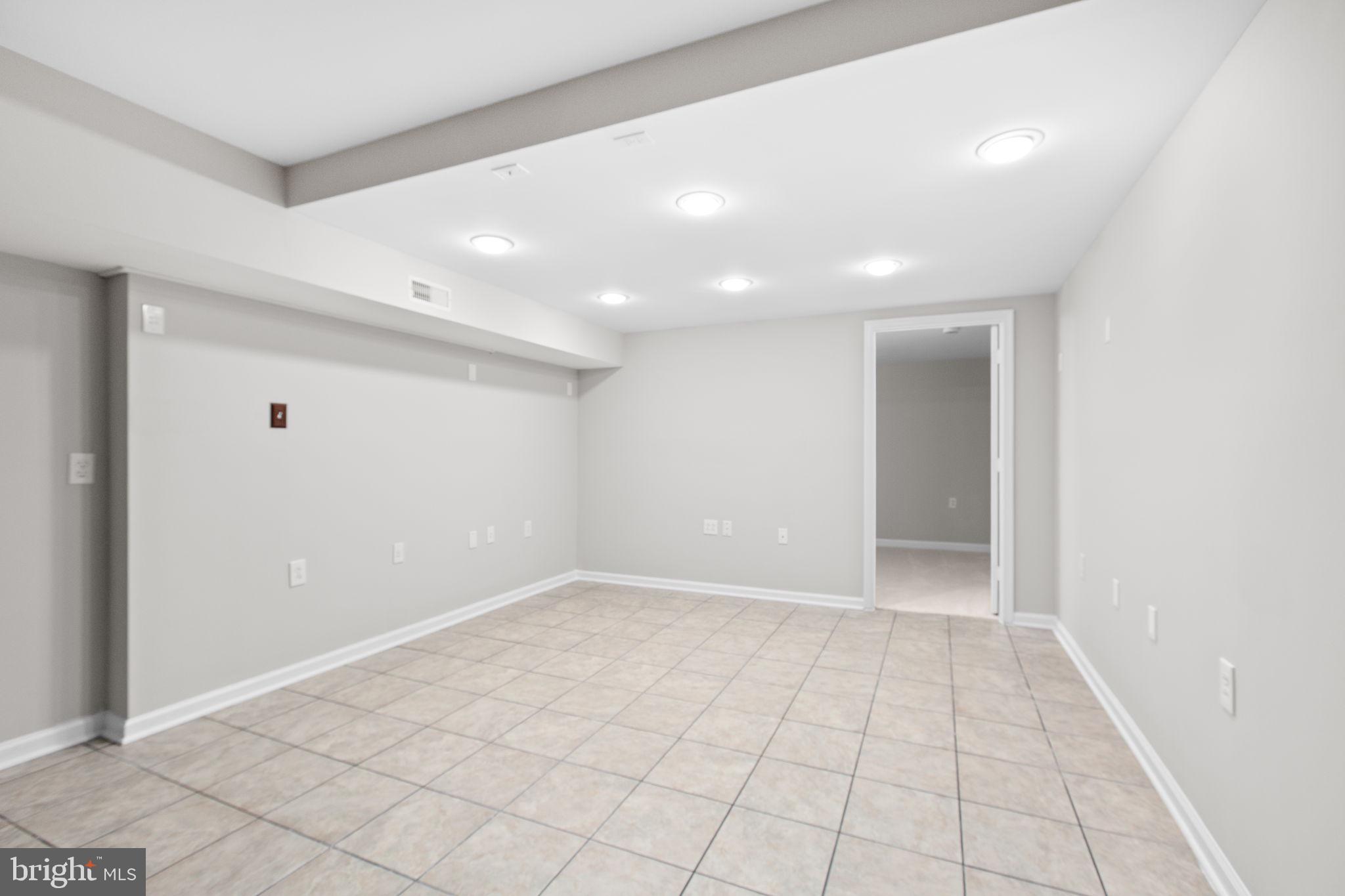 PELHAM'S CROSSING - Residential