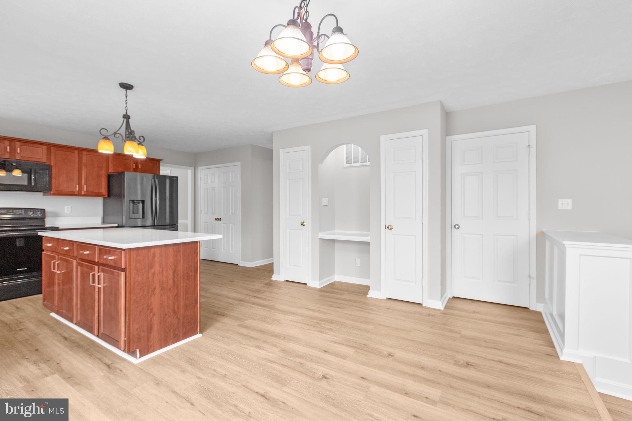 PELHAM'S CROSSING - Residential