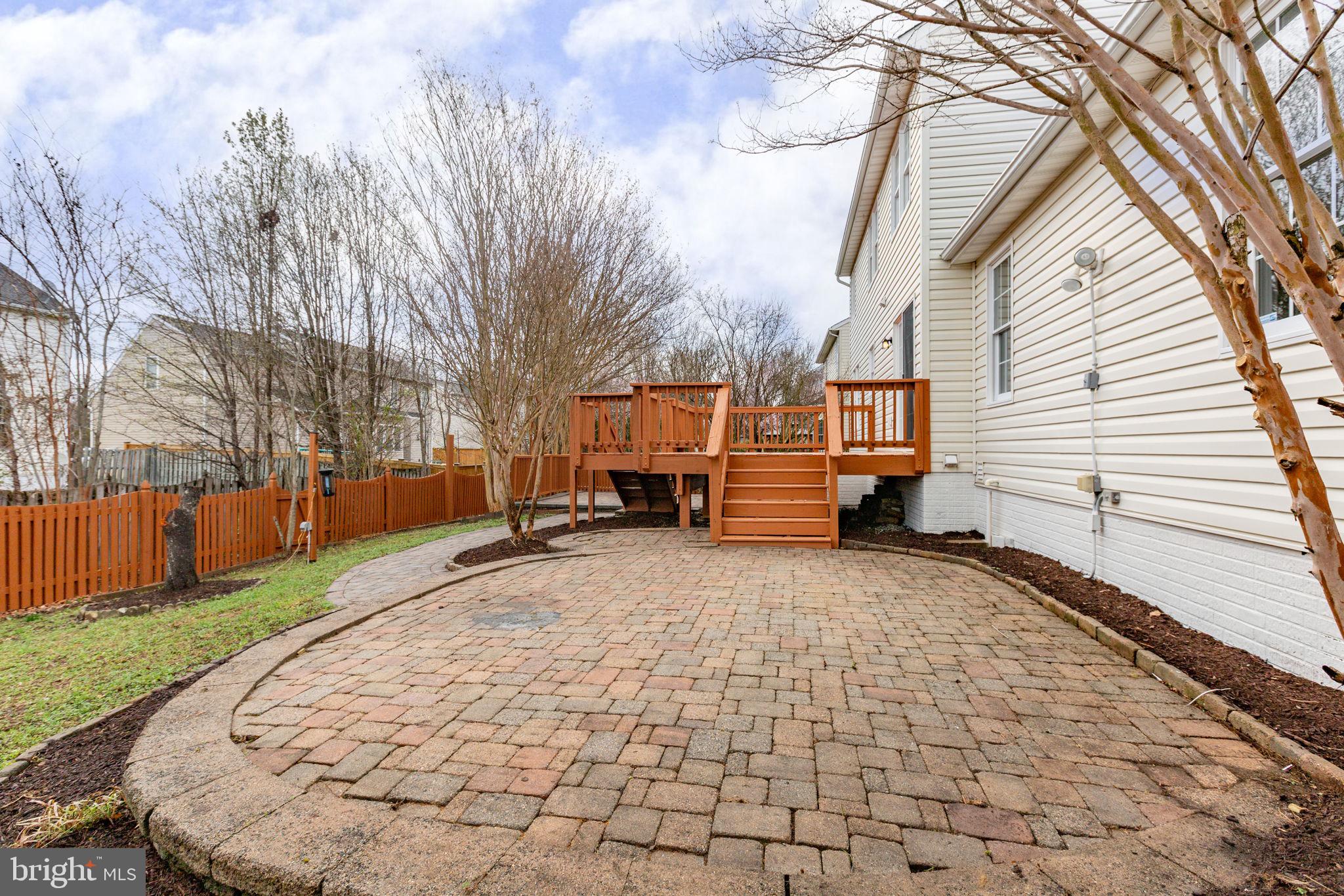 PELHAM'S CROSSING - Residential