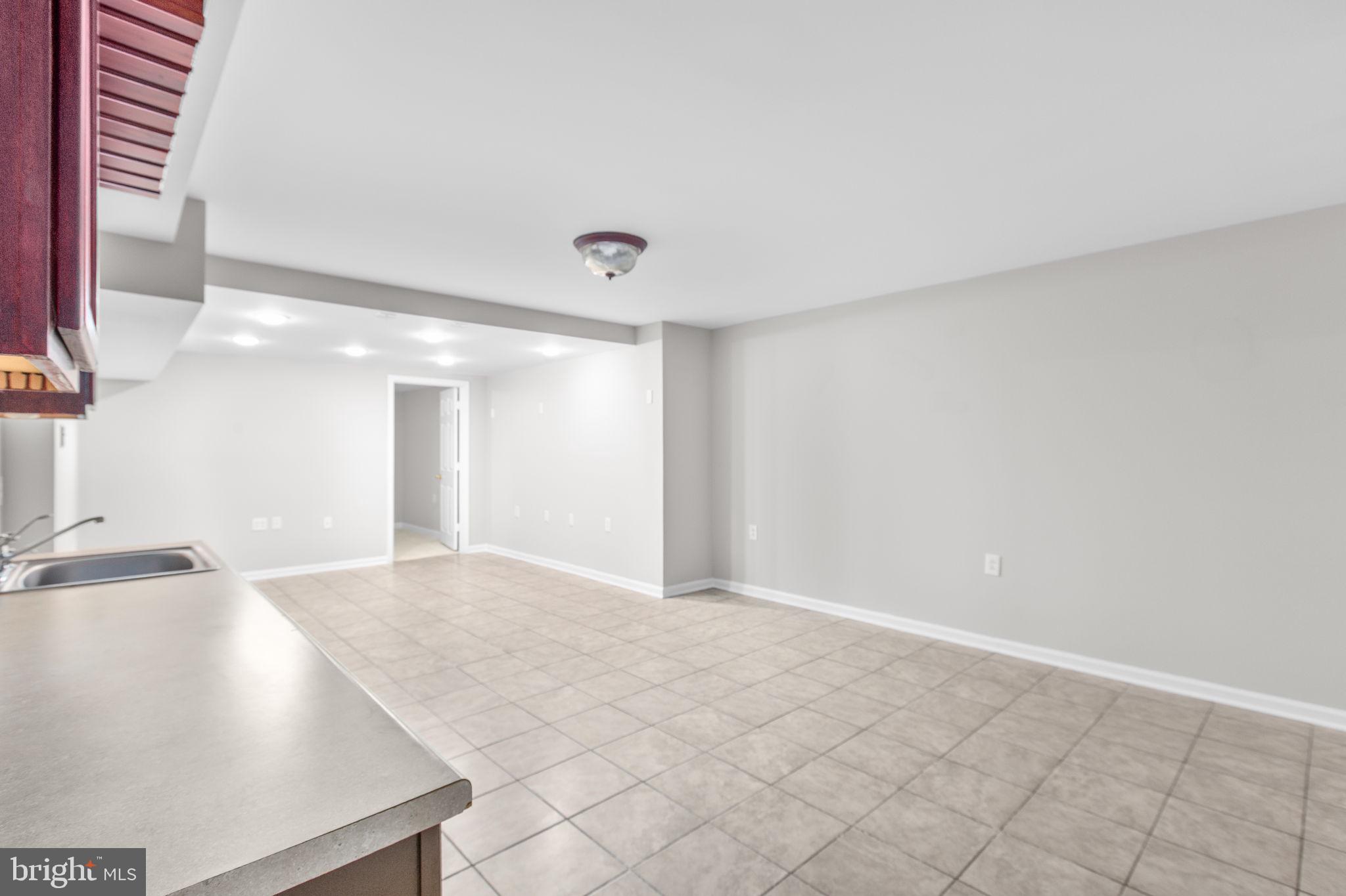 PELHAM'S CROSSING - Residential