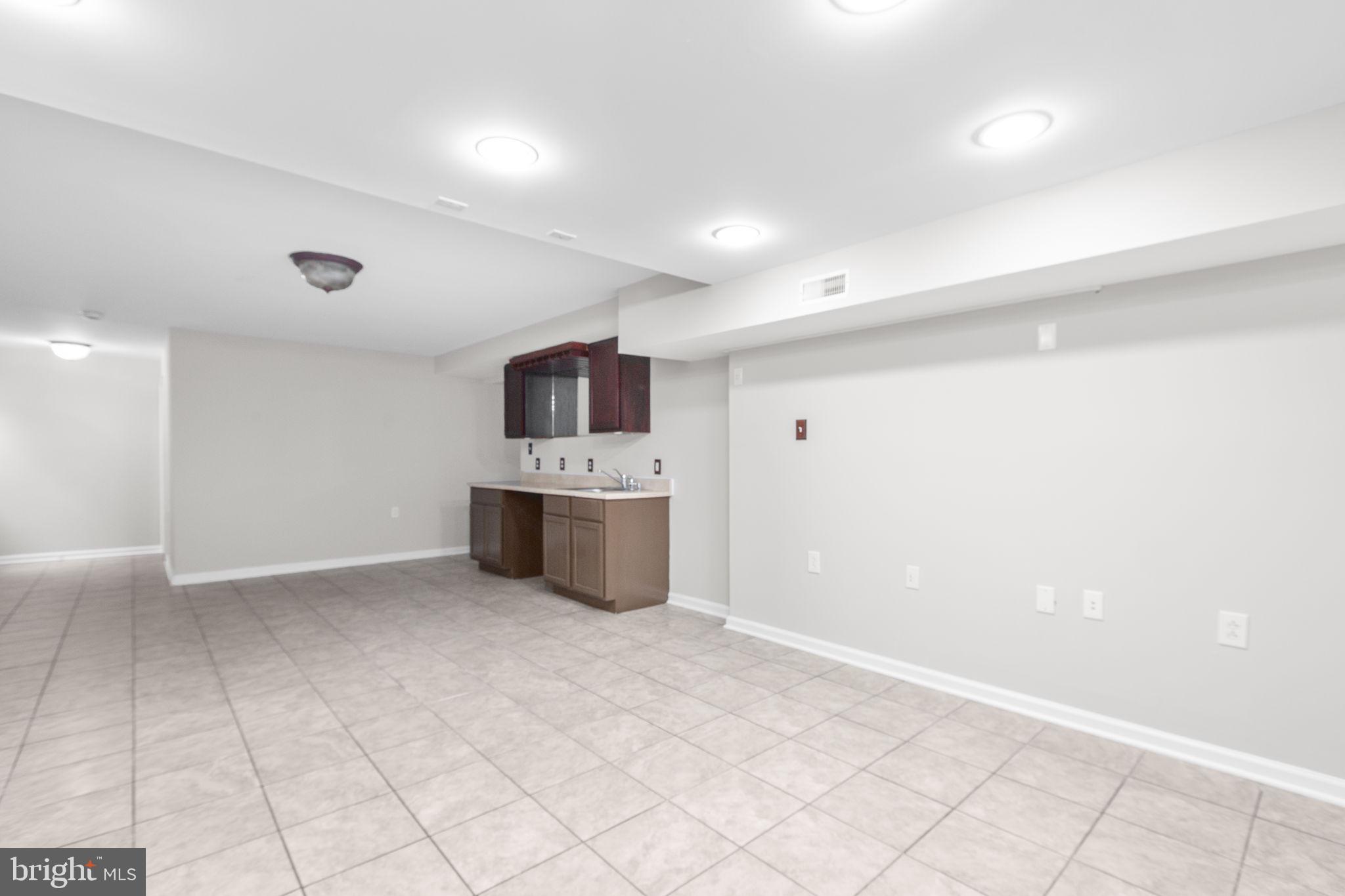 PELHAM'S CROSSING - Residential