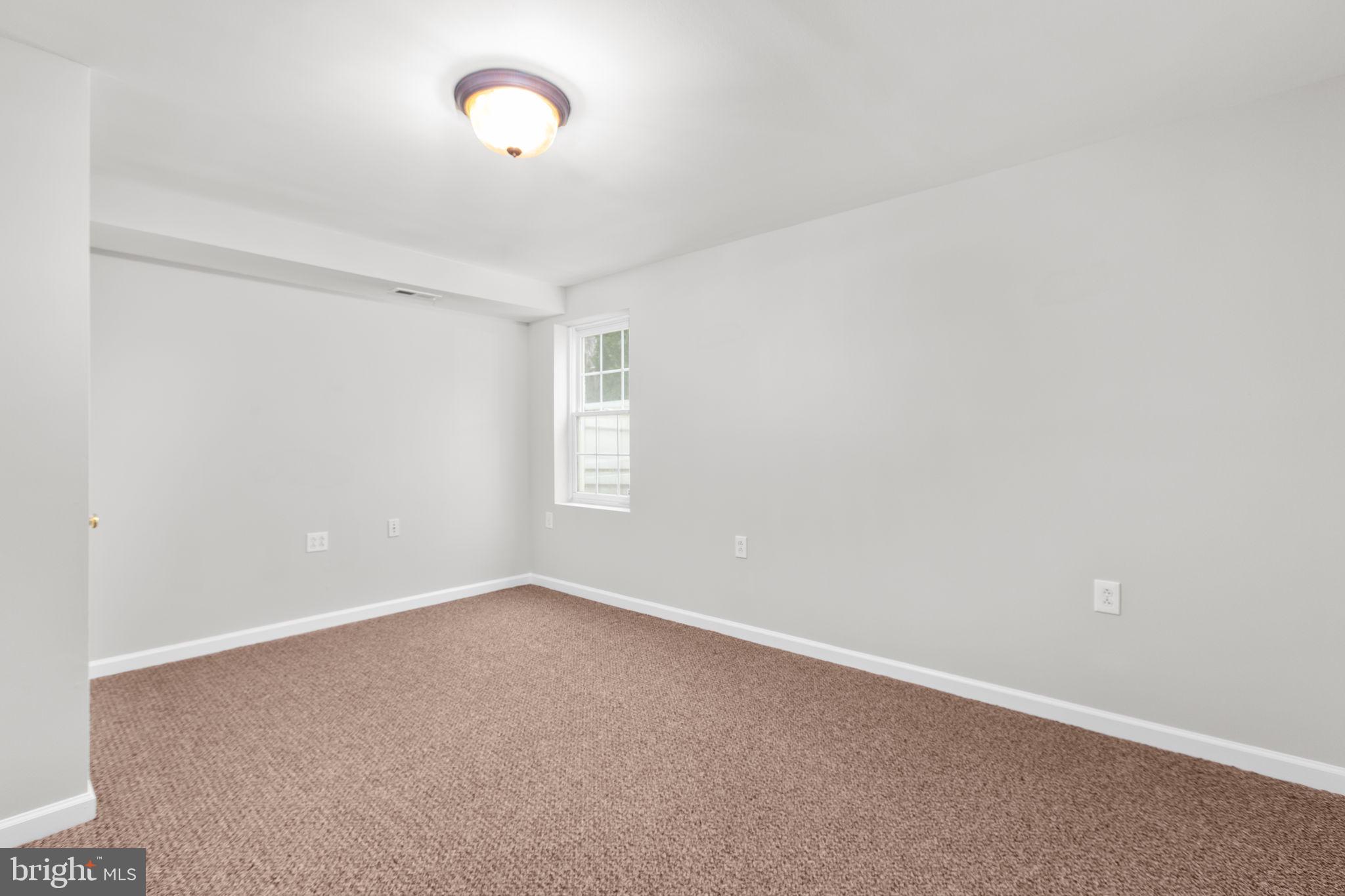 PELHAM'S CROSSING - Residential