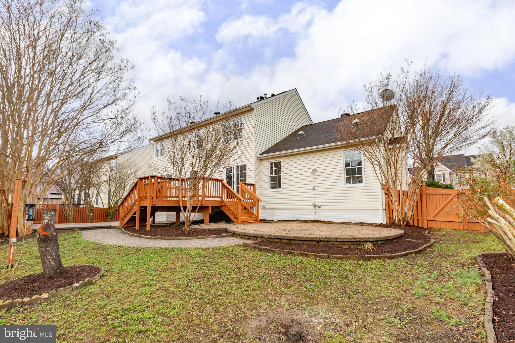 PELHAM'S CROSSING - Residential