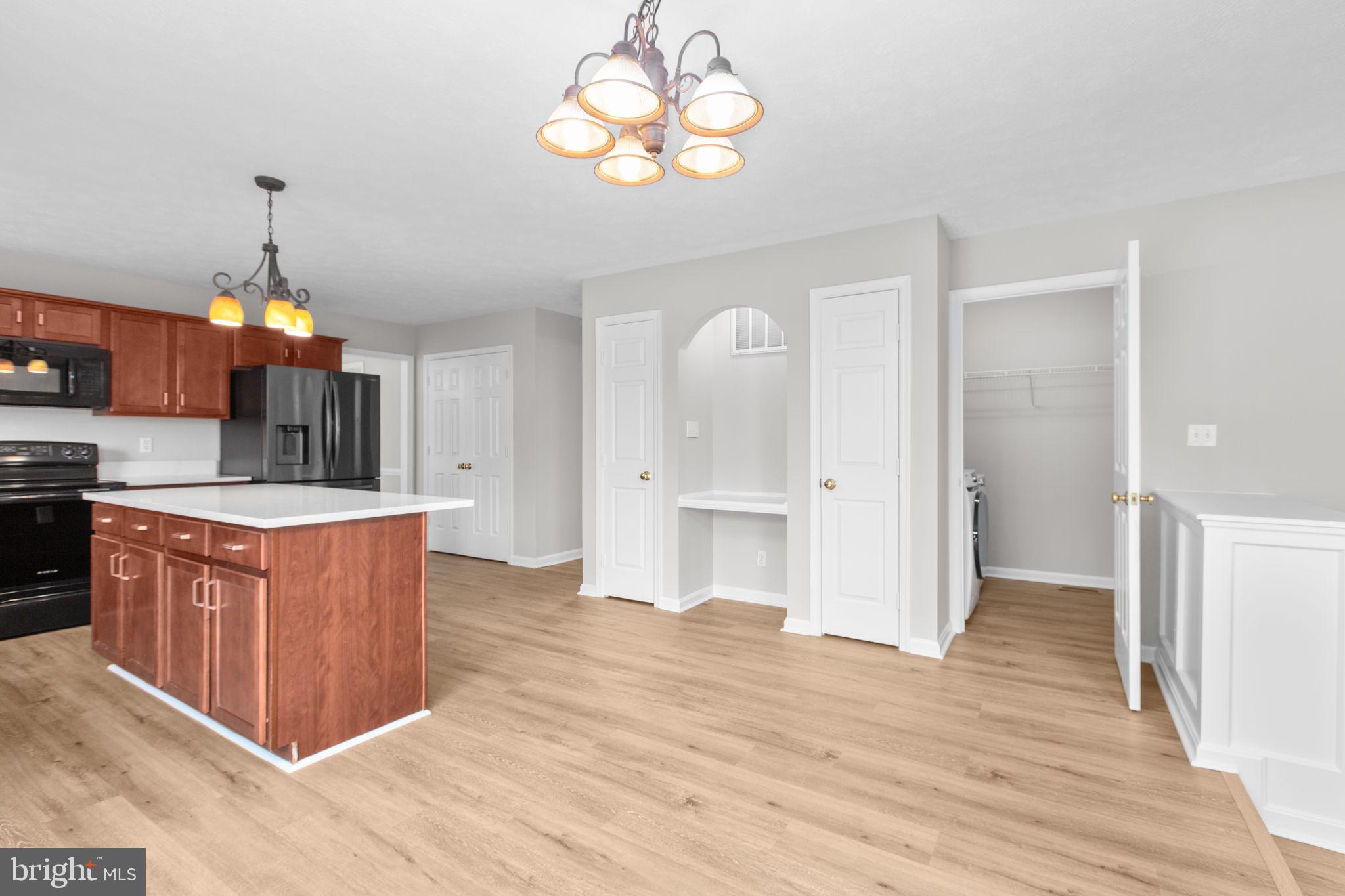 PELHAM'S CROSSING - Residential