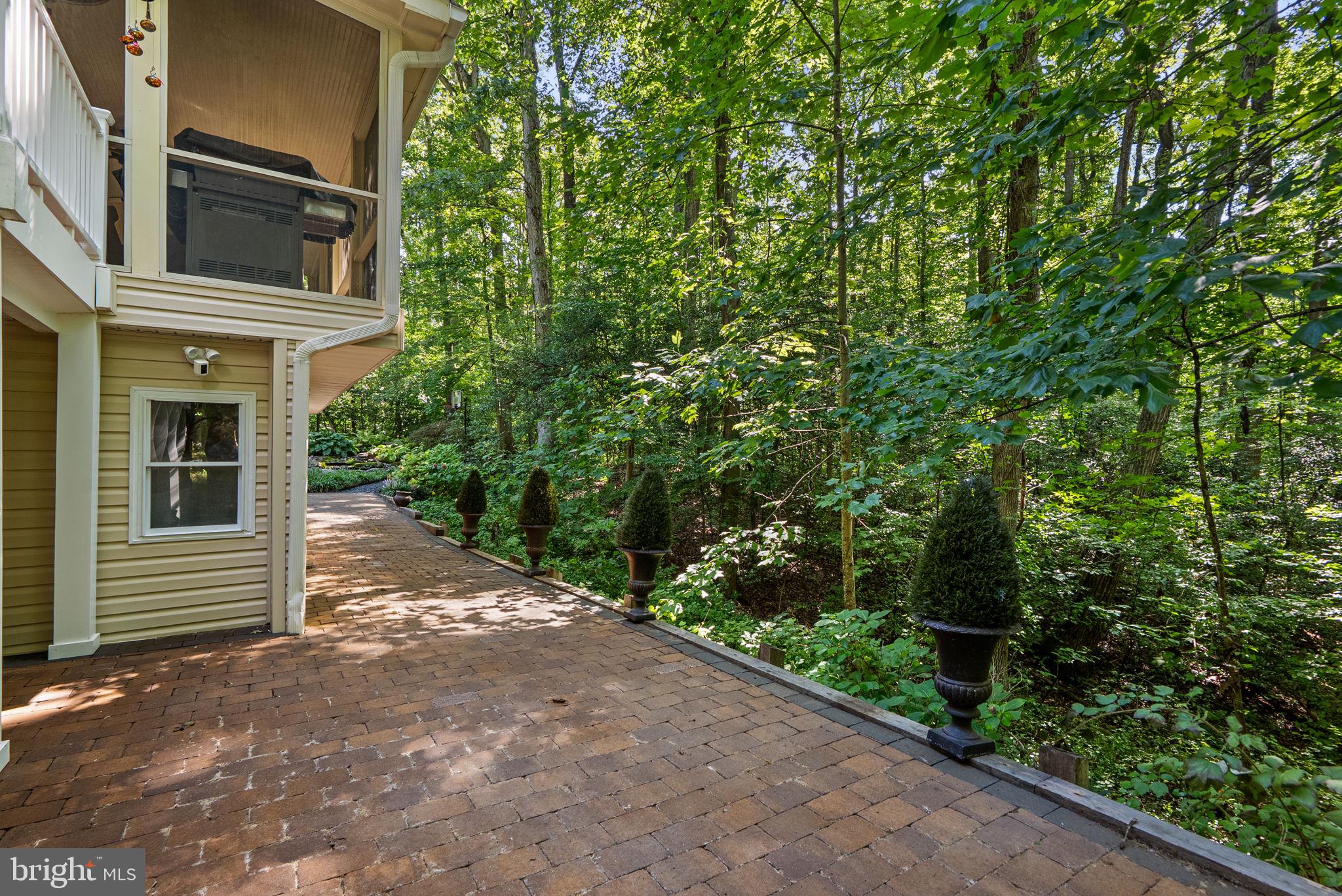 2005 SAINT STEPHENS WOODS DRIVE