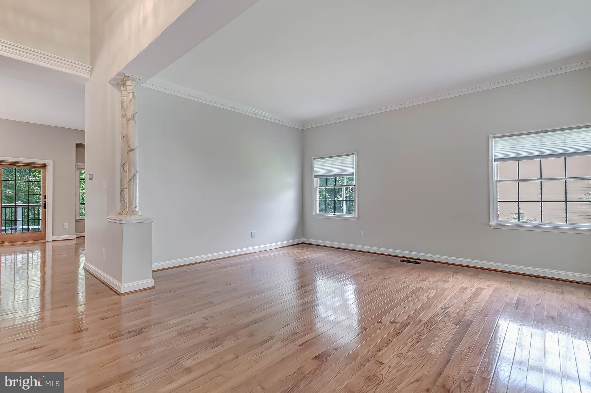 HAMPTON FOREST - Residential