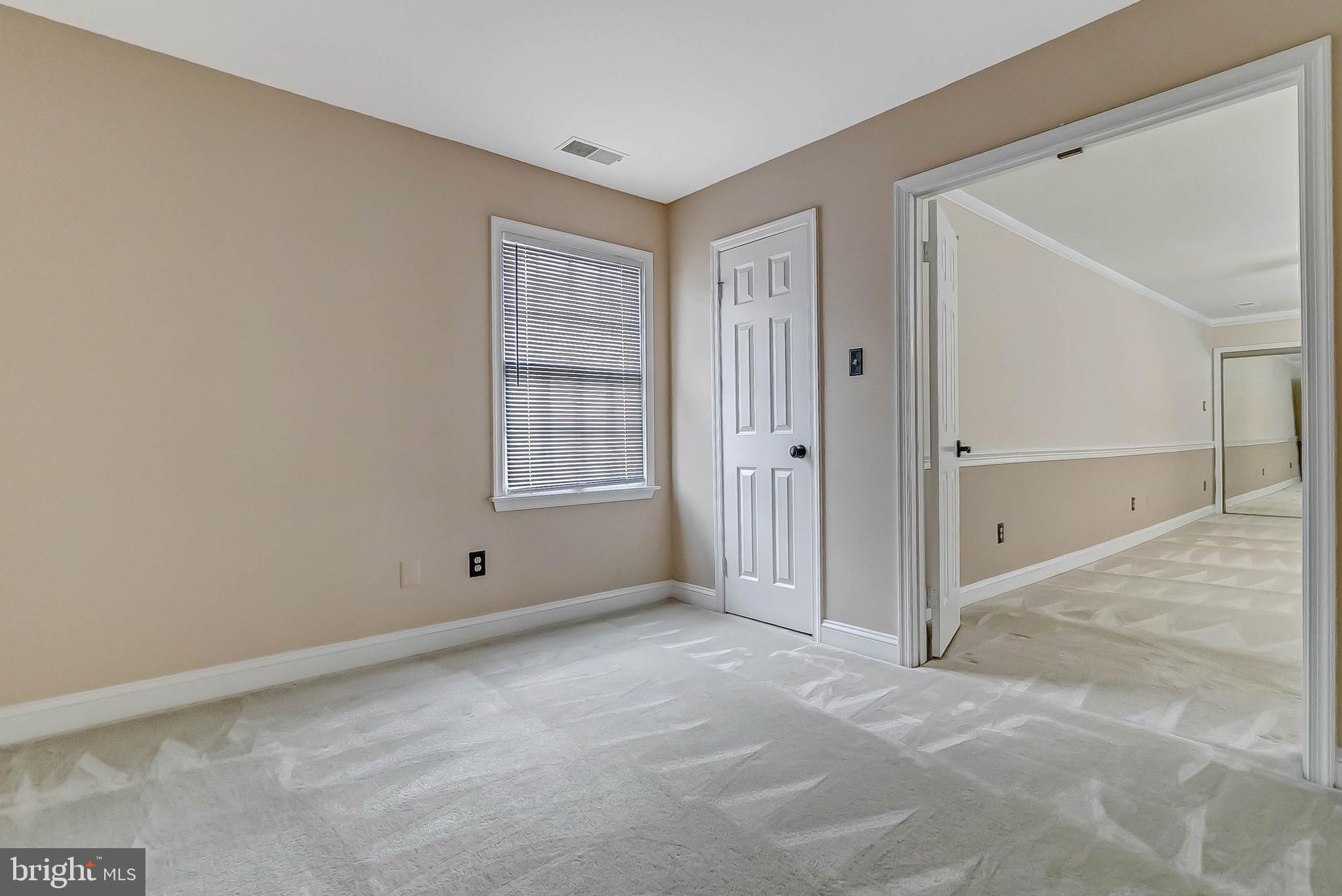 HAMPTON FOREST - Residential