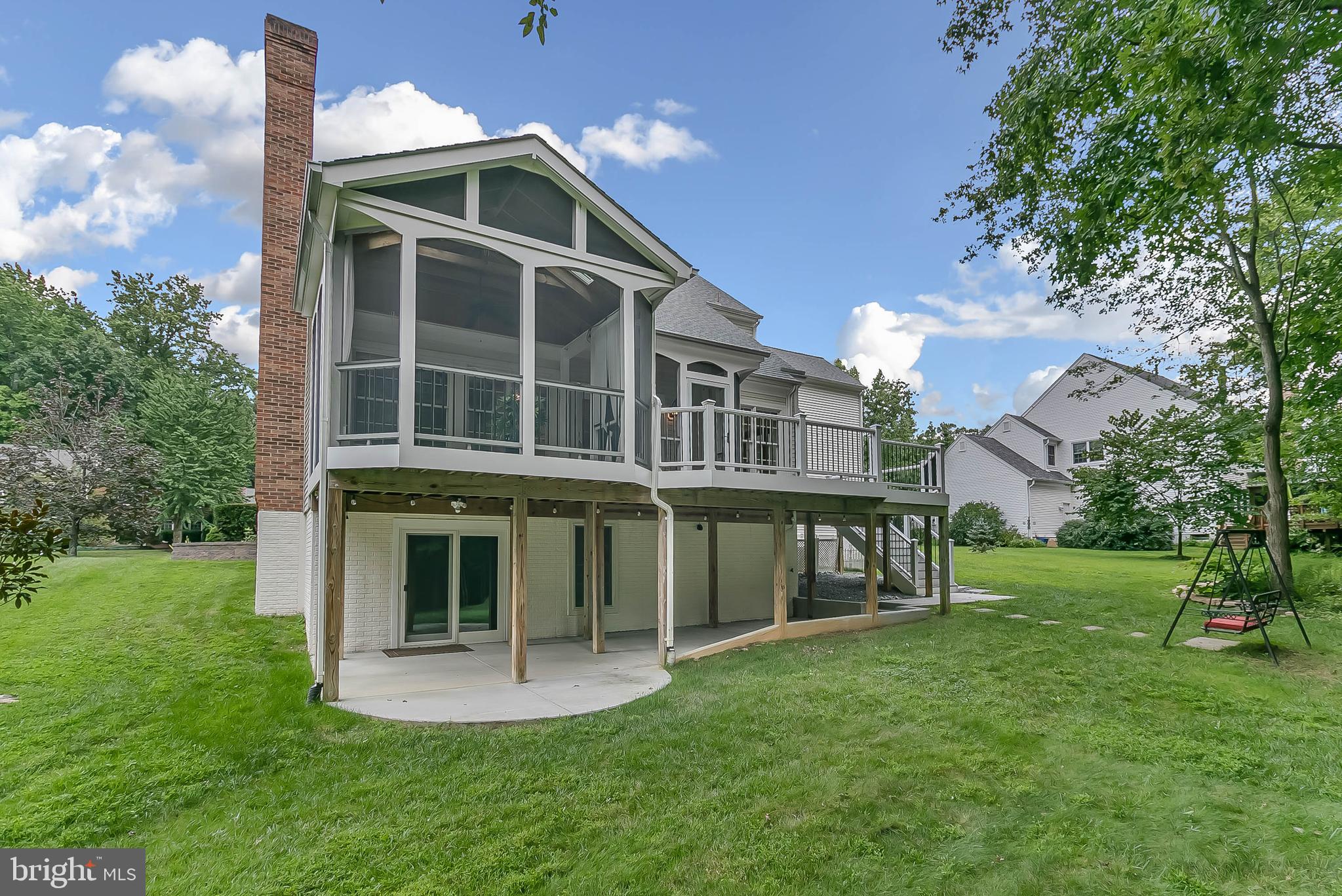 HAMPTON FOREST - Residential