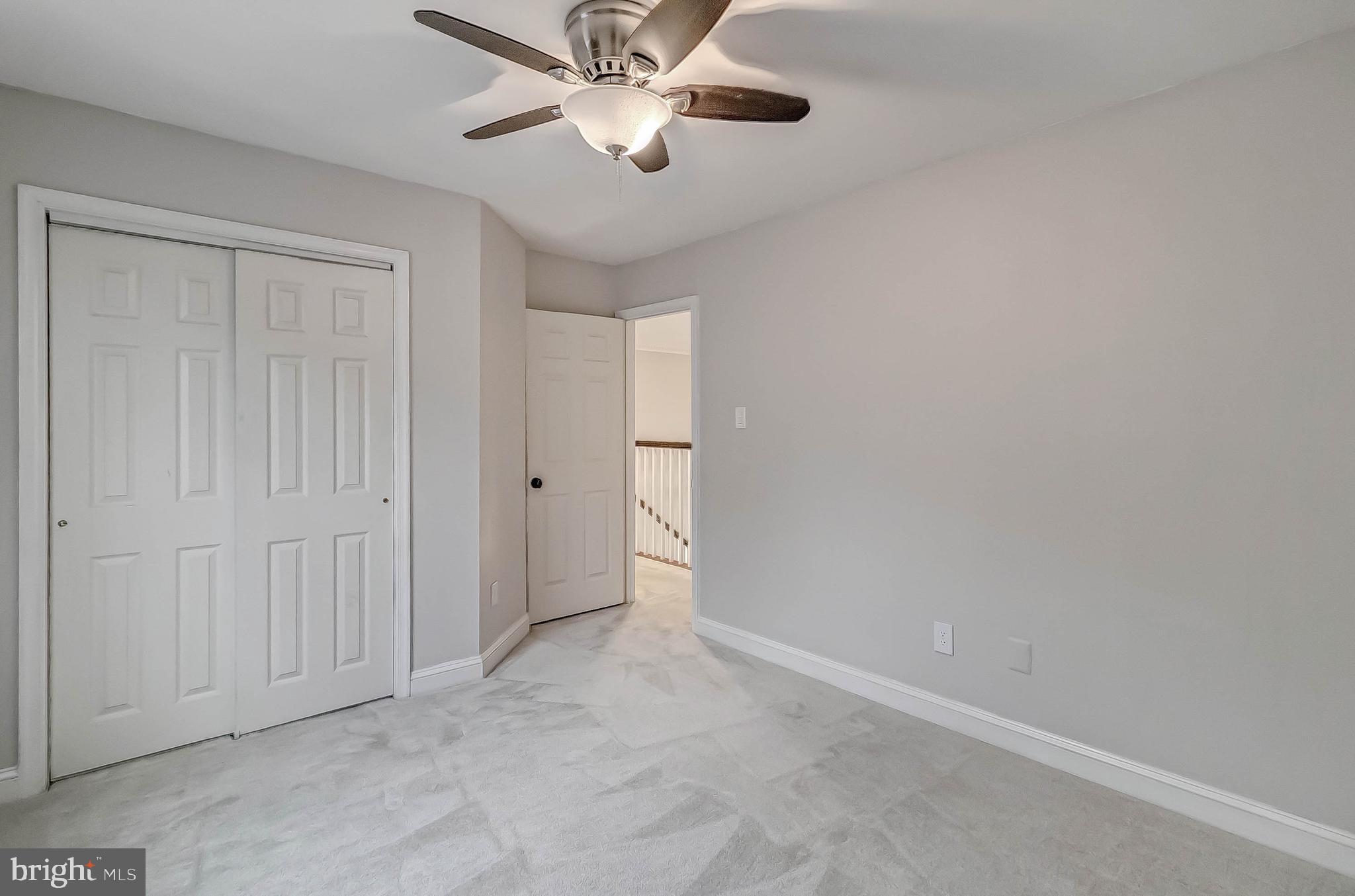 HAMPTON FOREST - Residential