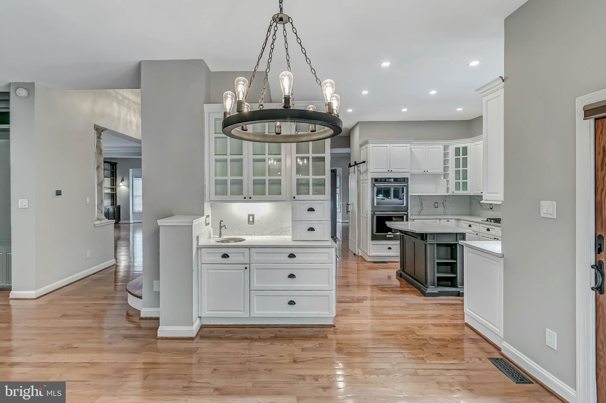 HAMPTON FOREST - Residential