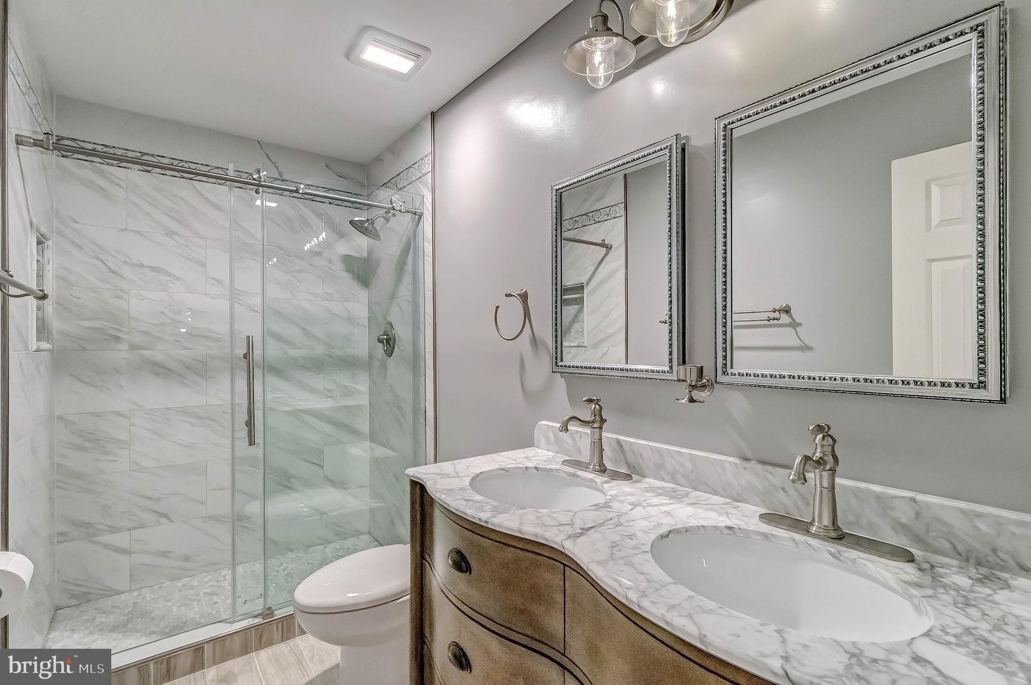 HAMPTON FOREST - Residential