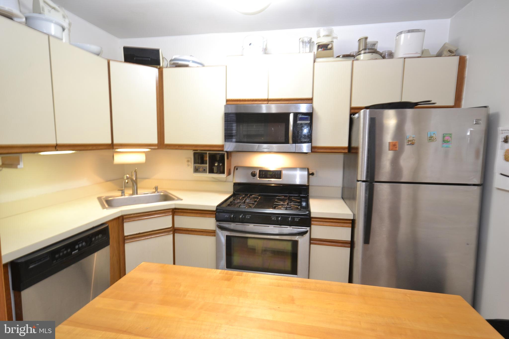 WILDMAN ARMS - Residential