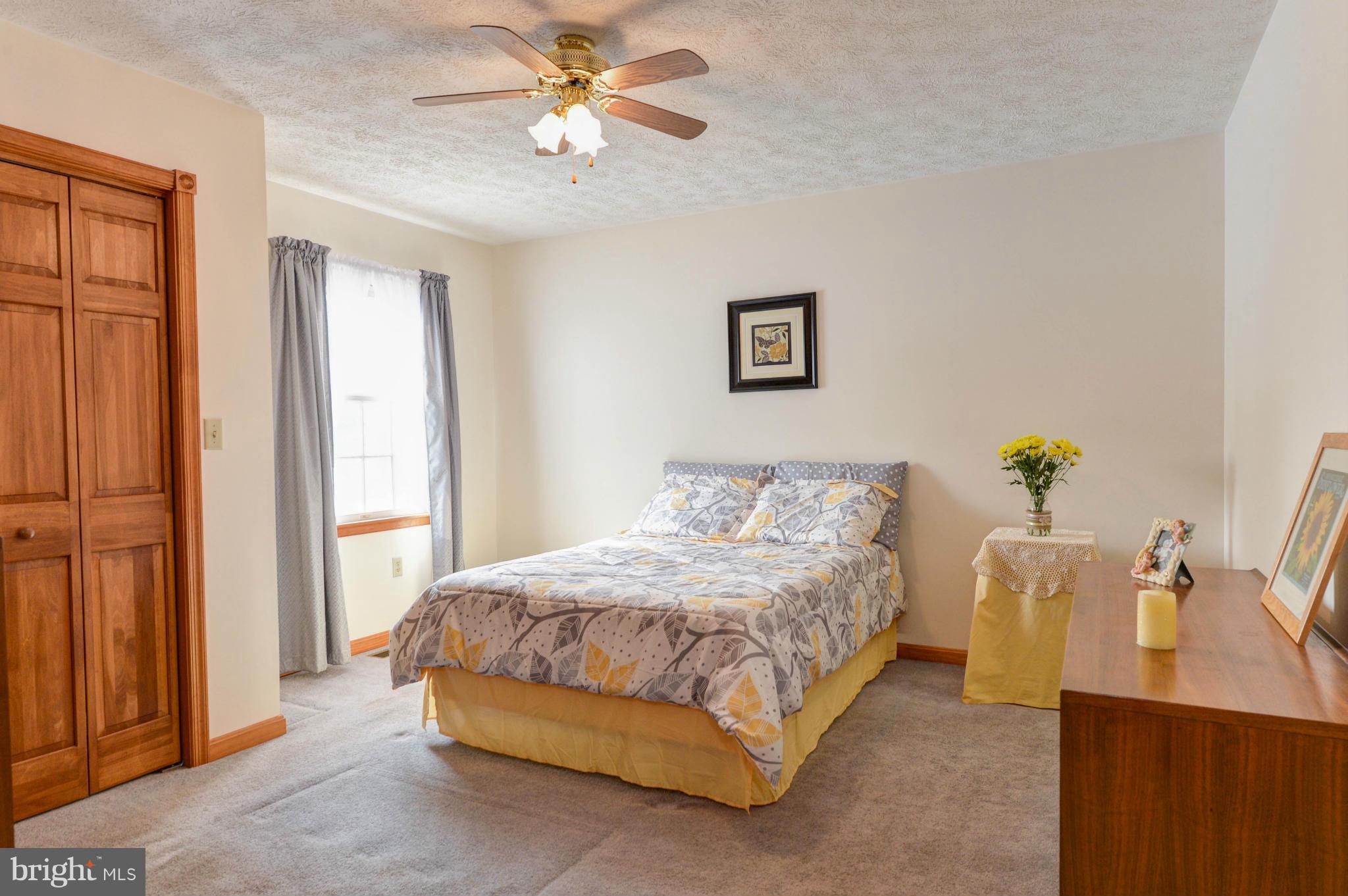 CHADS WAY - Residential