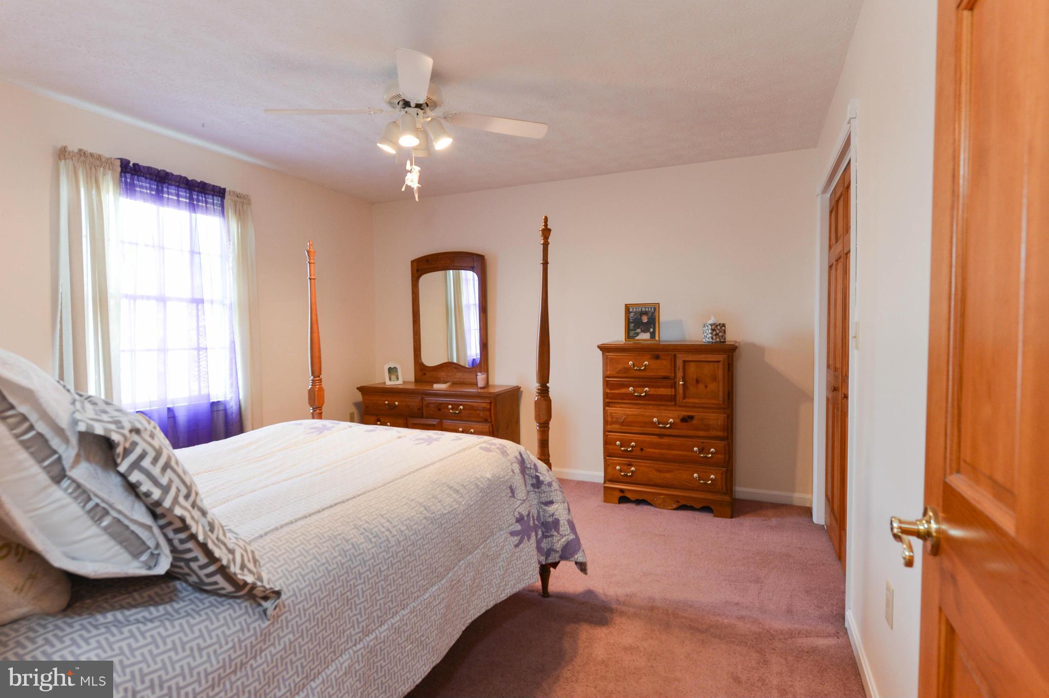 CHADS WAY - Residential