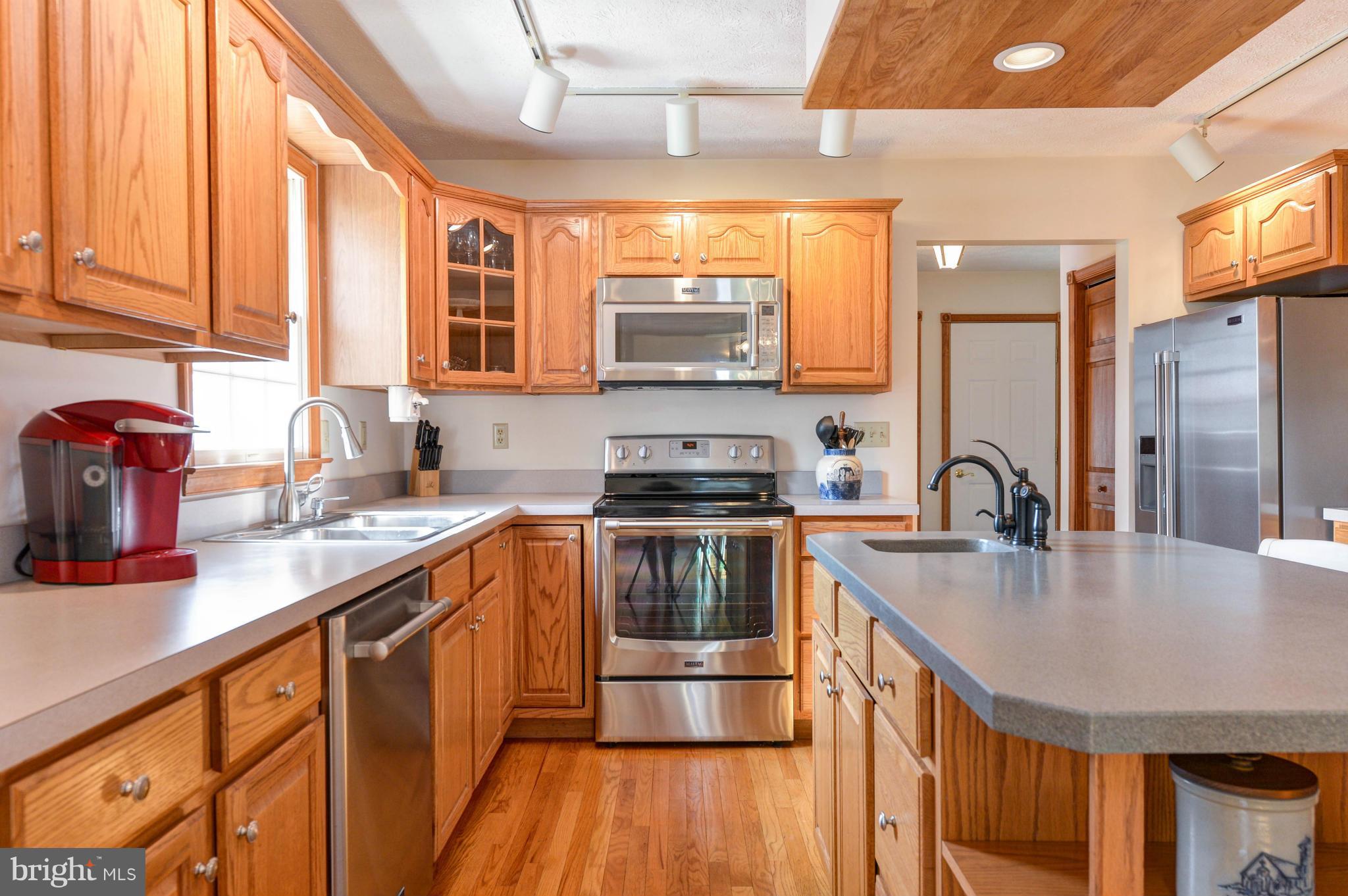 CHADS WAY - Residential