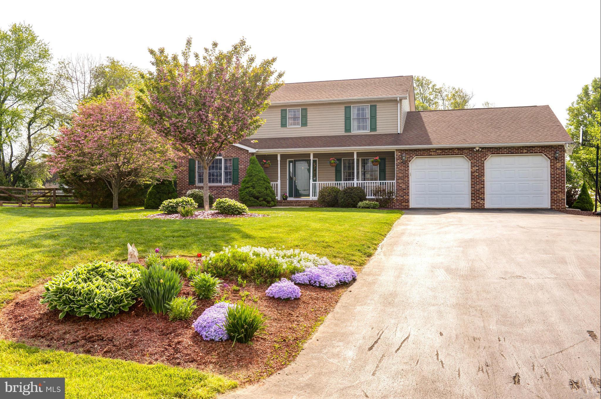 CHADS WAY - Residential