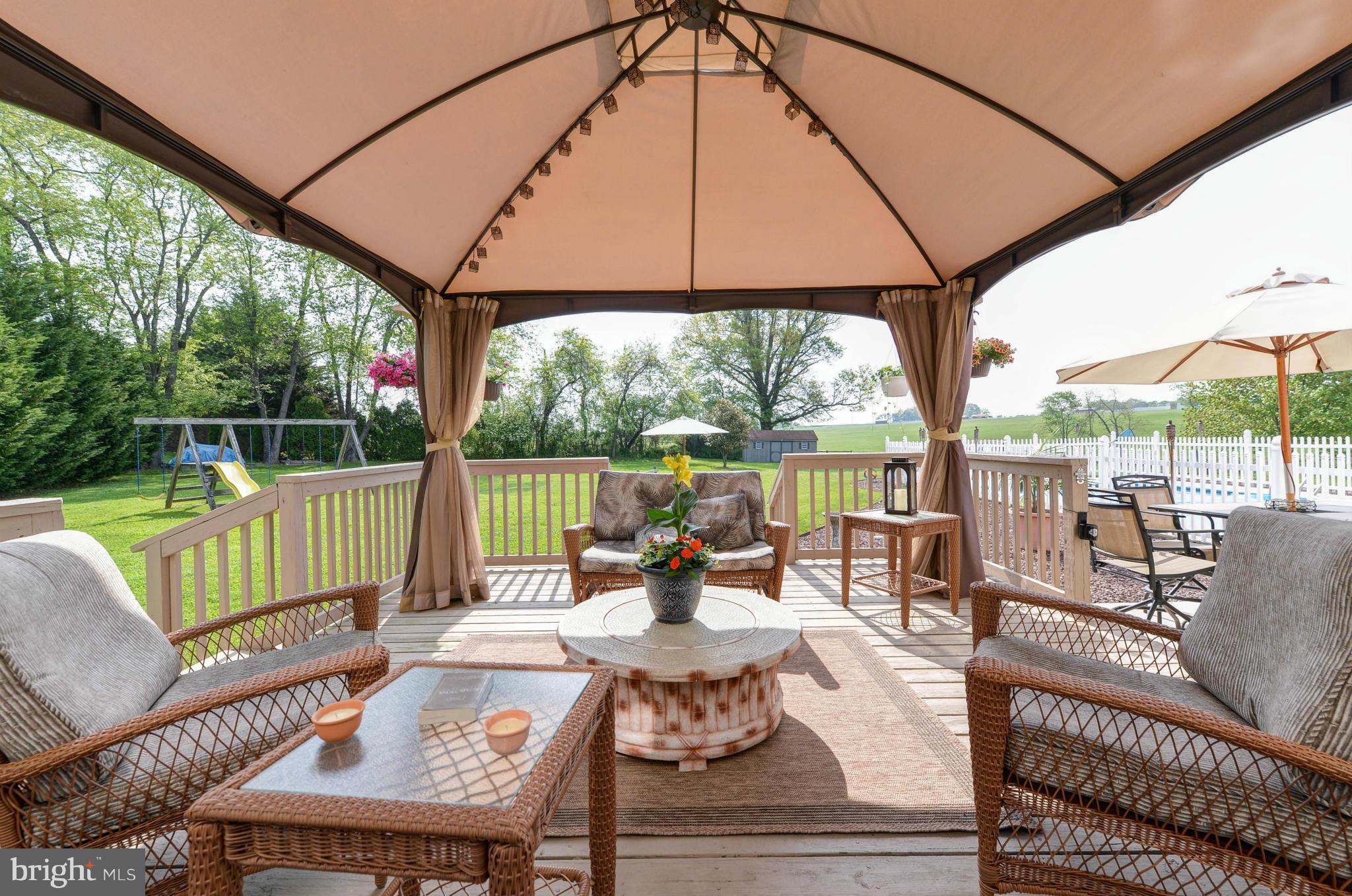 CHADS WAY - Residential