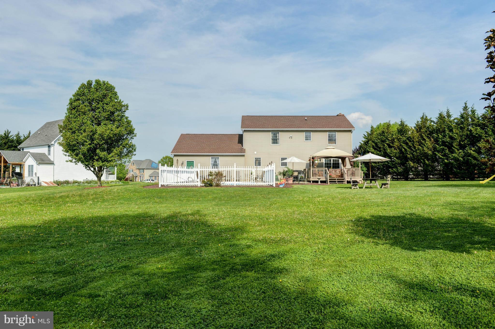 CHADS WAY - Residential