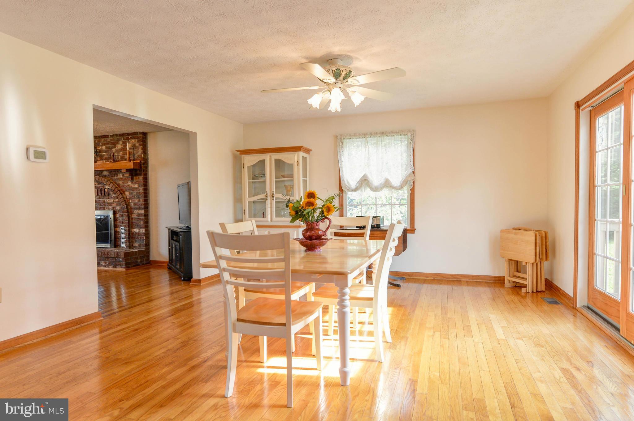 CHADS WAY - Residential