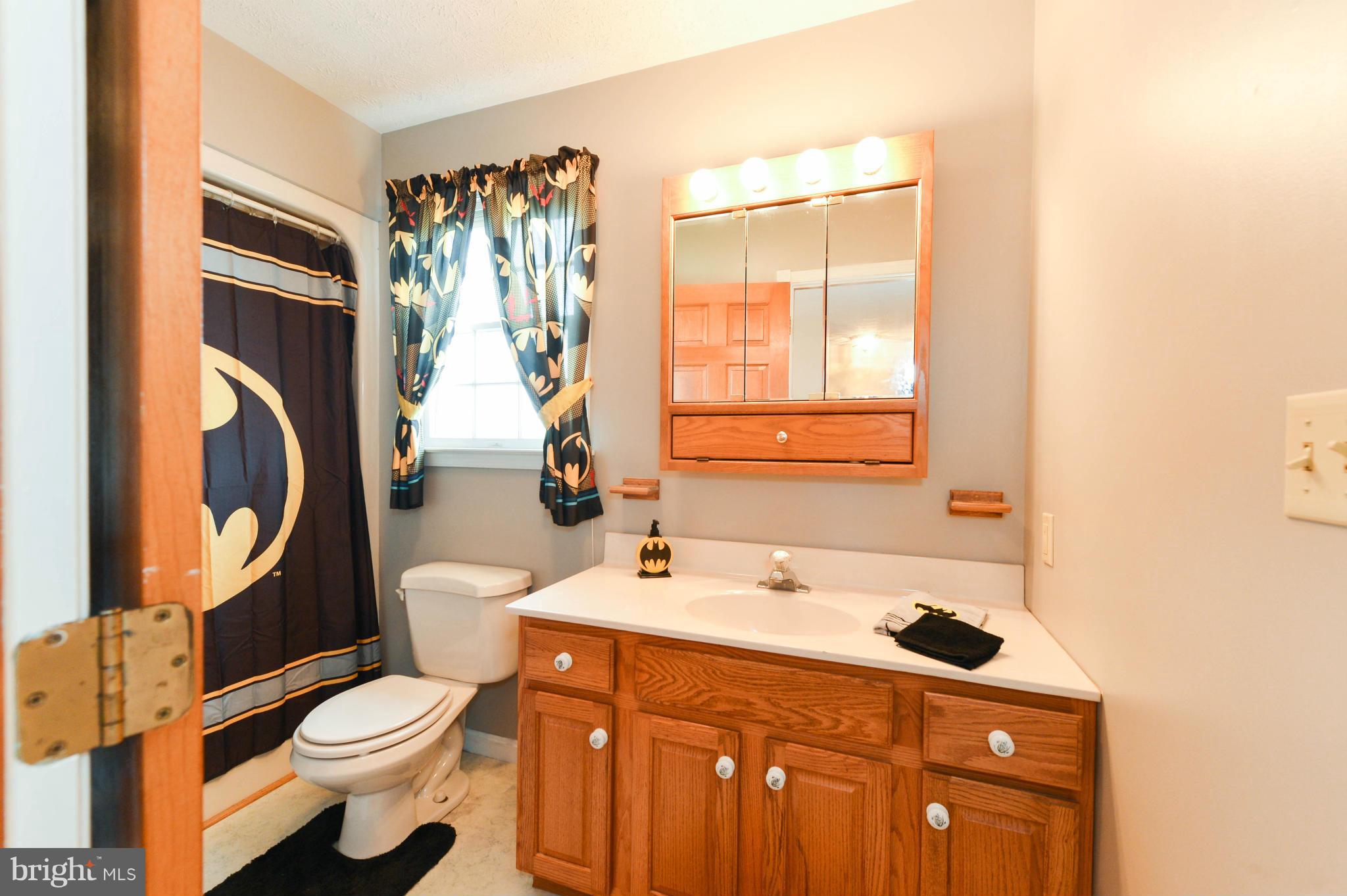 CHADS WAY - Residential