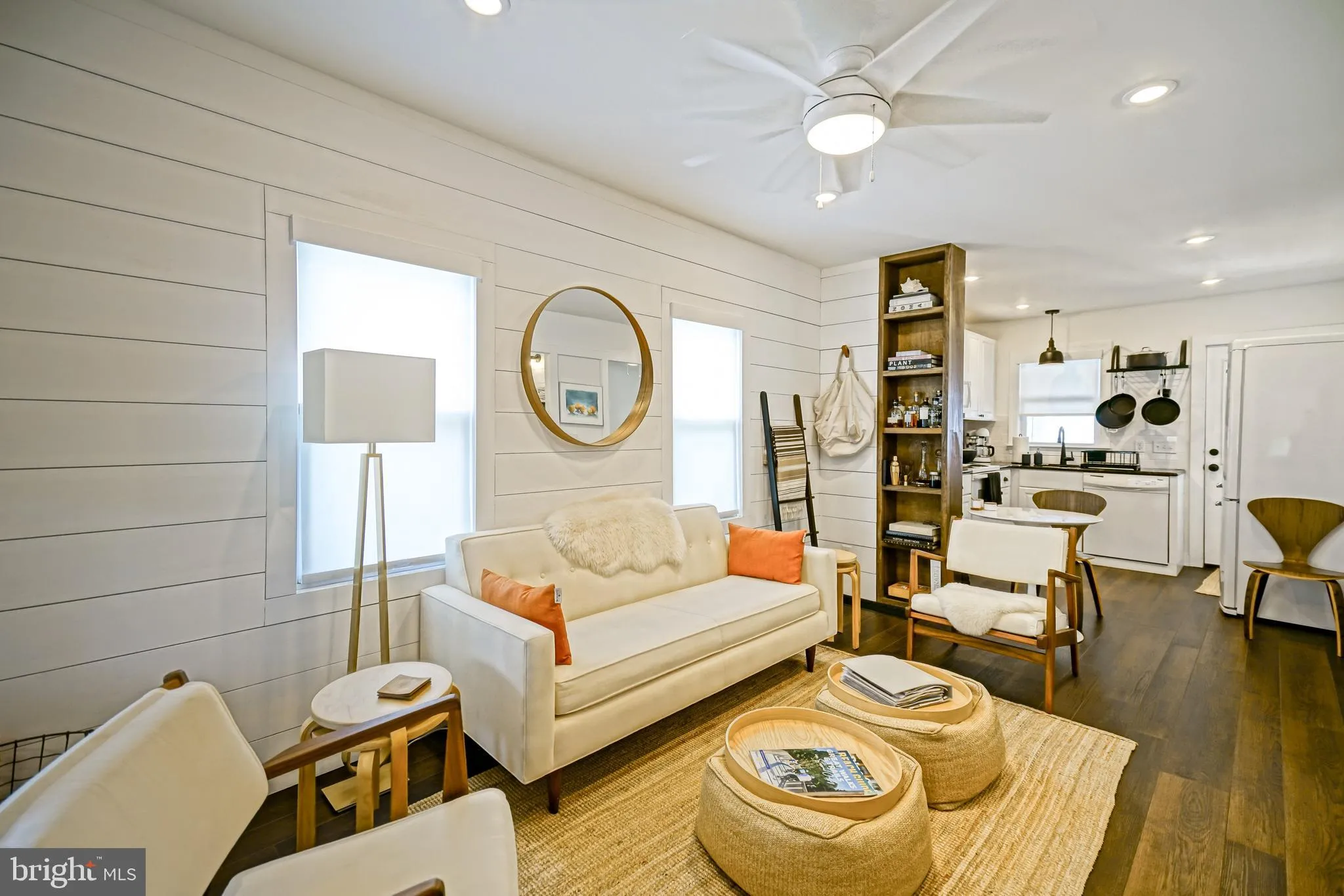 Rehoboth Beach, Delaware 19971, United States, 2 Bedrooms Bedrooms, ,1 BathroomBathrooms,Residential,Active,160375