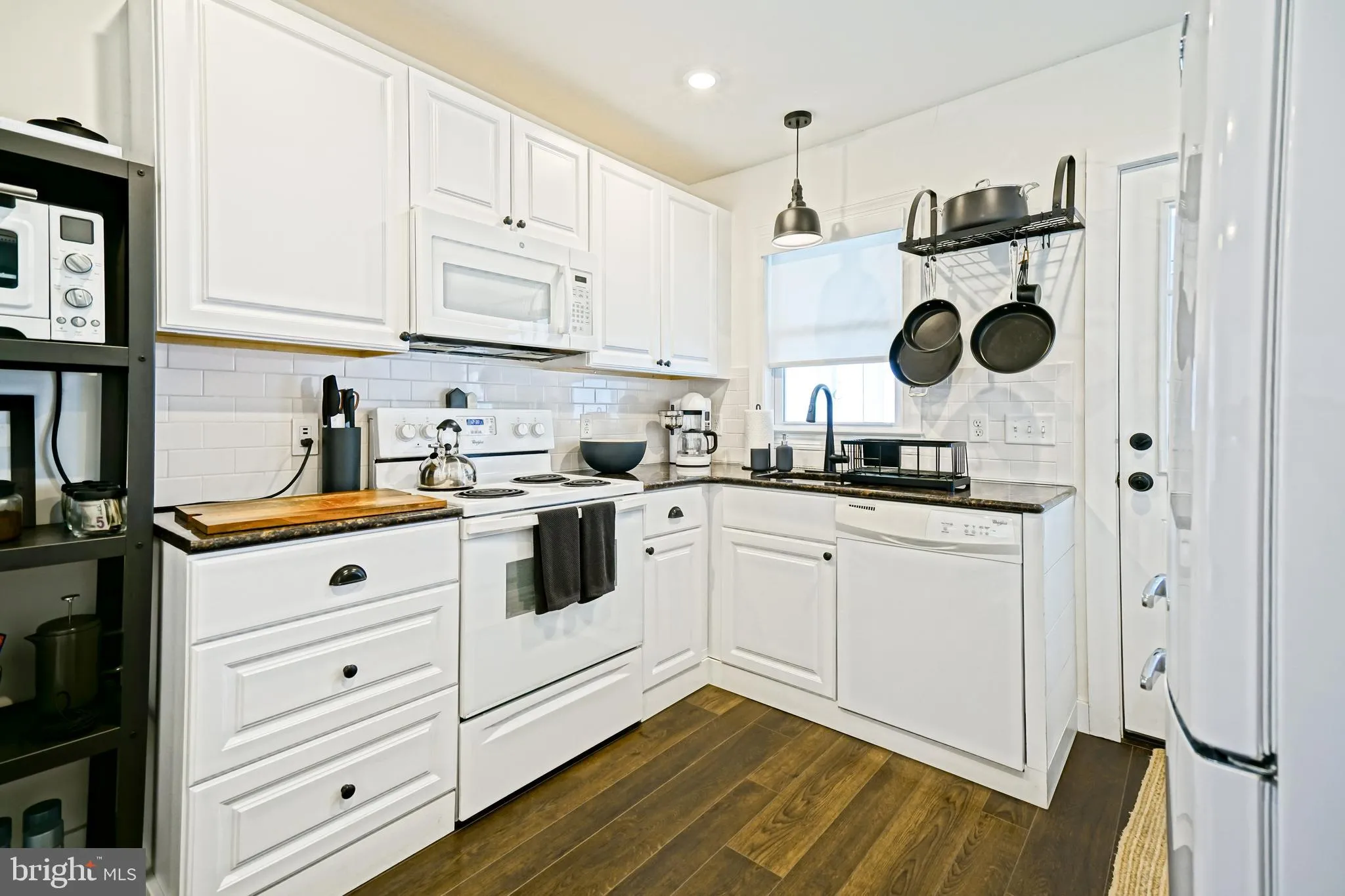 Rehoboth Beach, Delaware 19971, United States, 2 Bedrooms Bedrooms, ,1 BathroomBathrooms,Residential,Active,160375