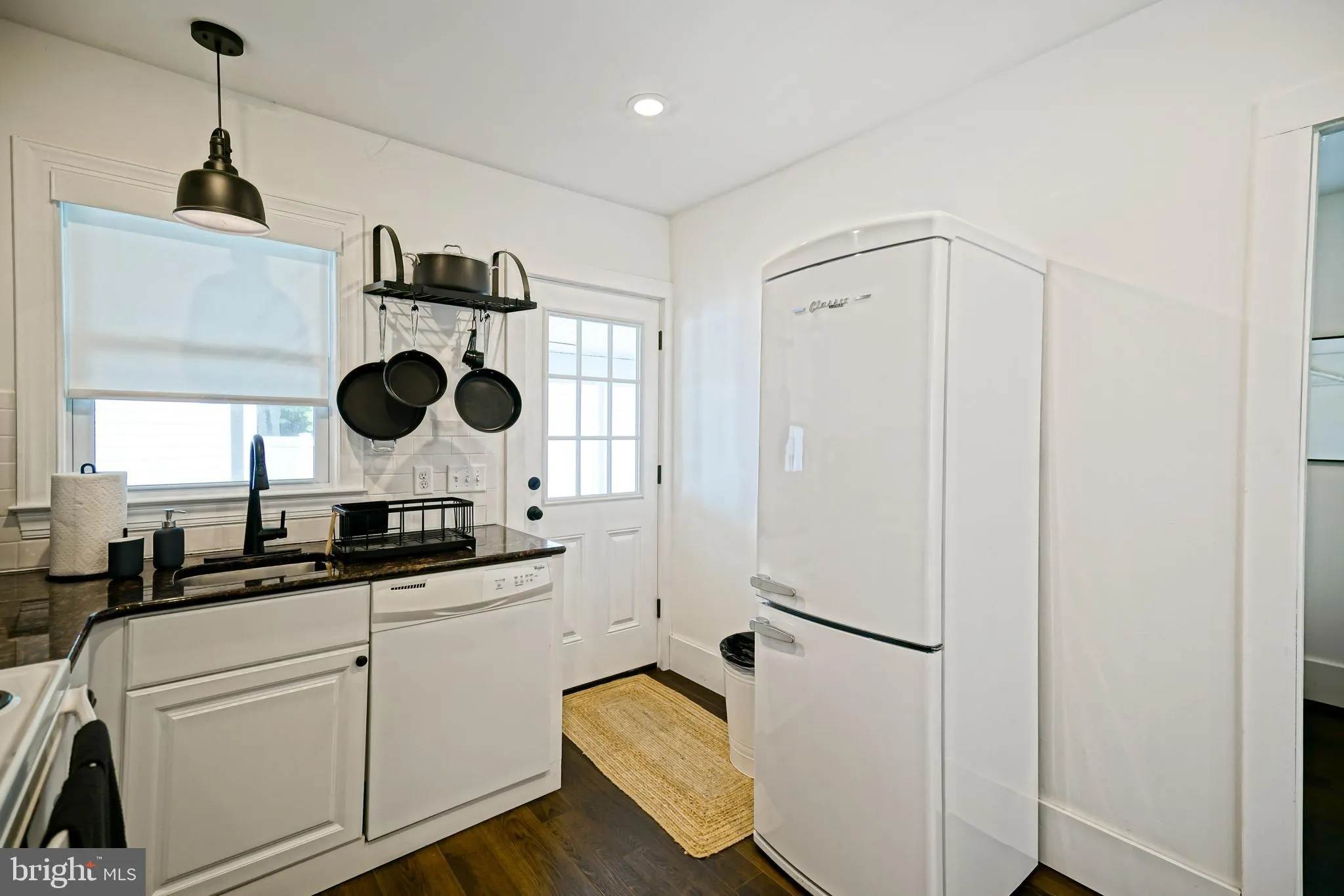 Rehoboth Beach, Delaware 19971, United States, 2 Bedrooms Bedrooms, ,1 BathroomBathrooms,Residential,Active,160375